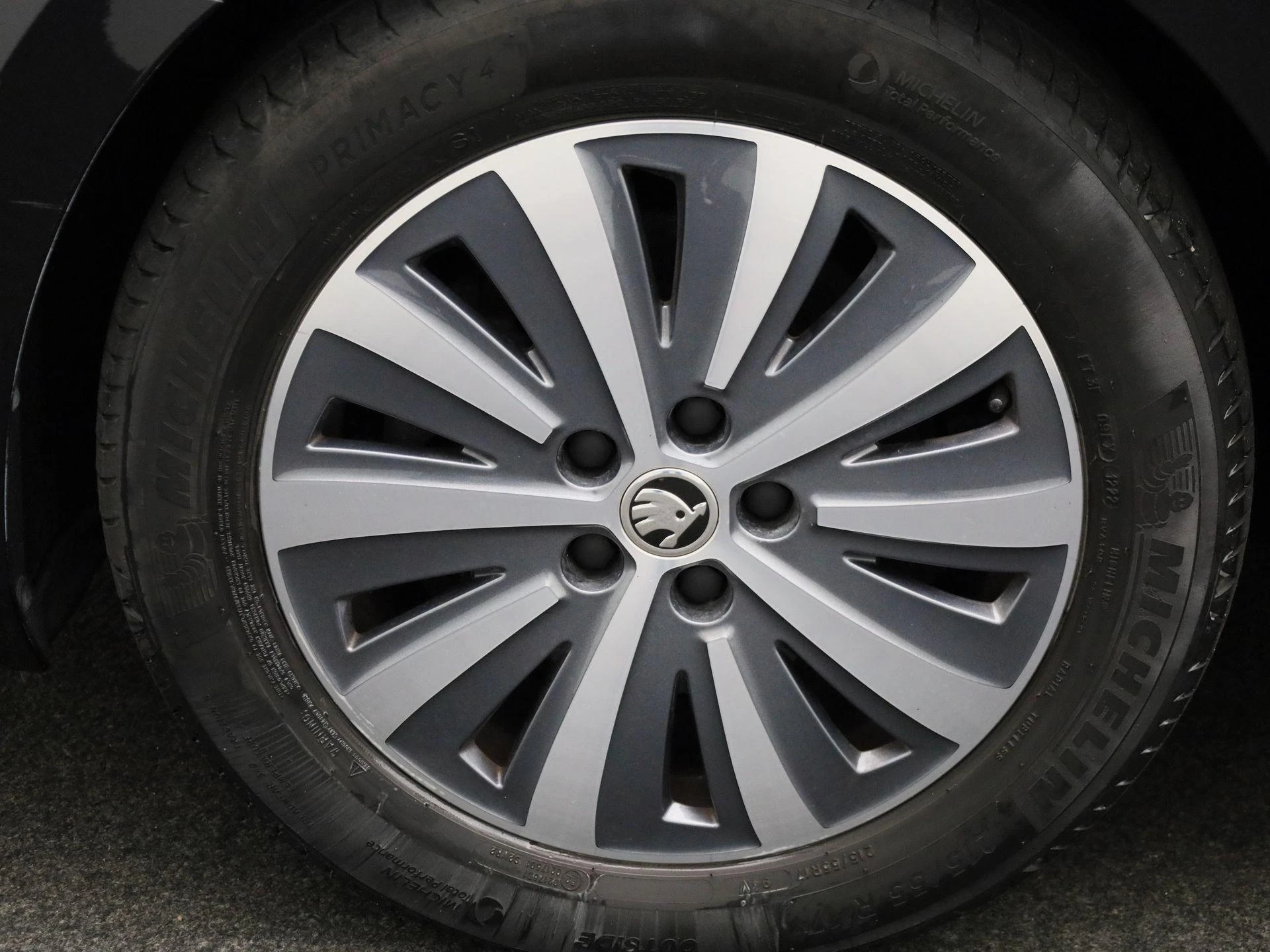 Škoda Superb 1.4 TSI iV DSG STYLE COMBI