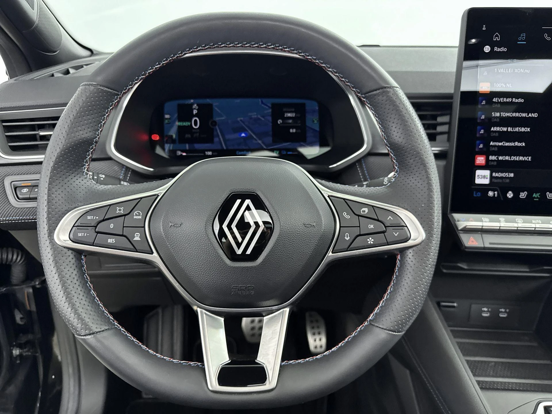 Renault-Captur-image-9