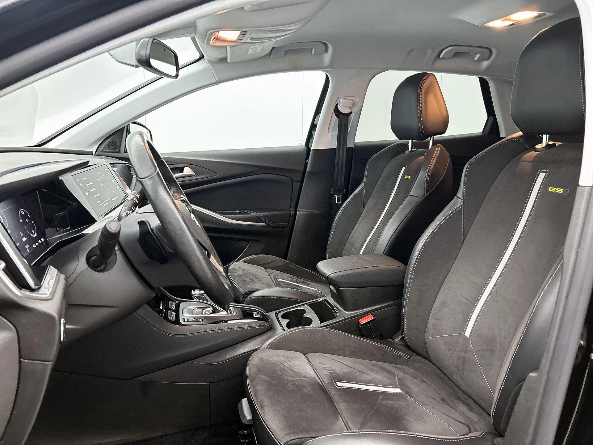 Opel-Grandland-image-32