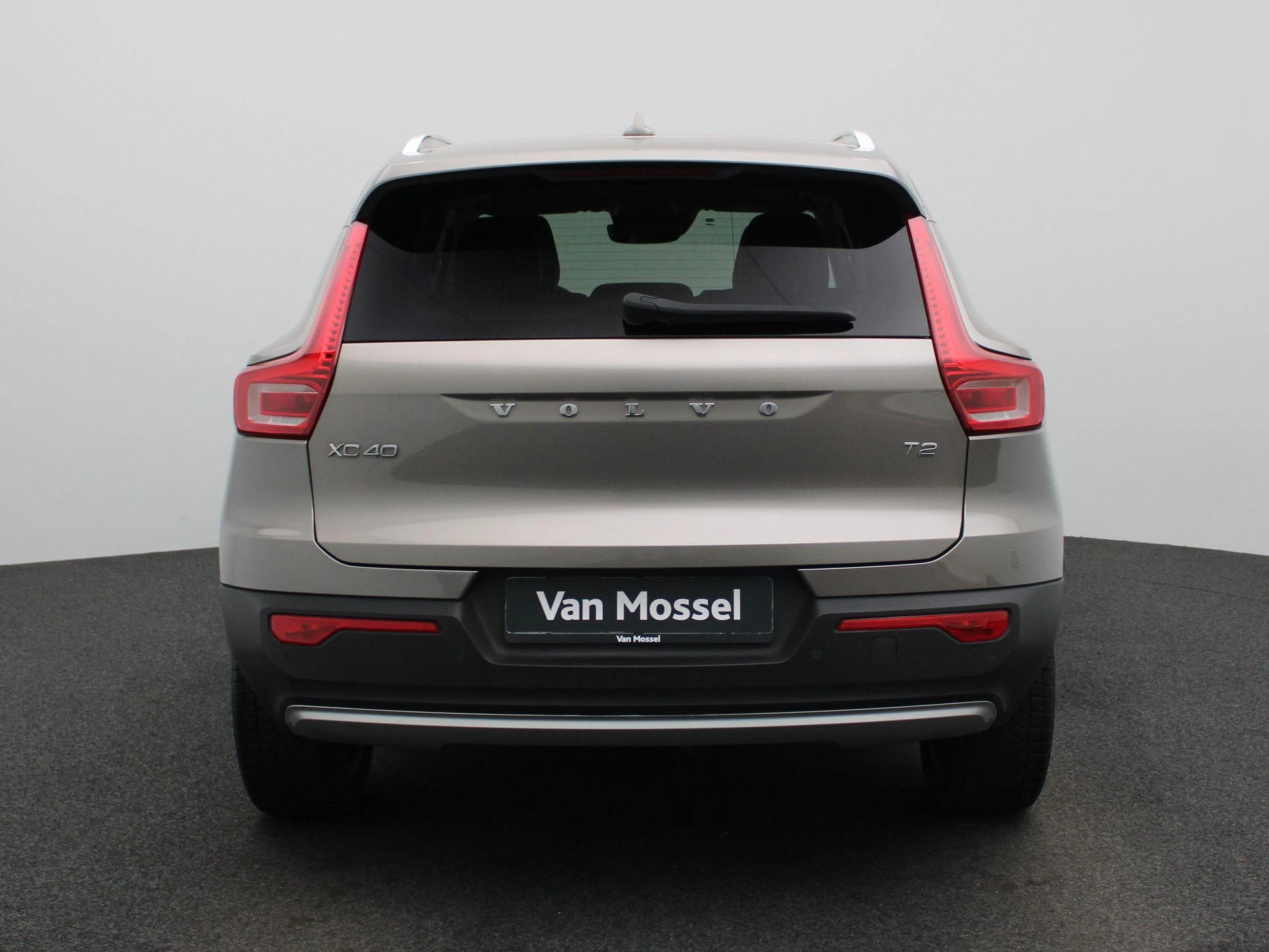 Volvo-XC40-image-4