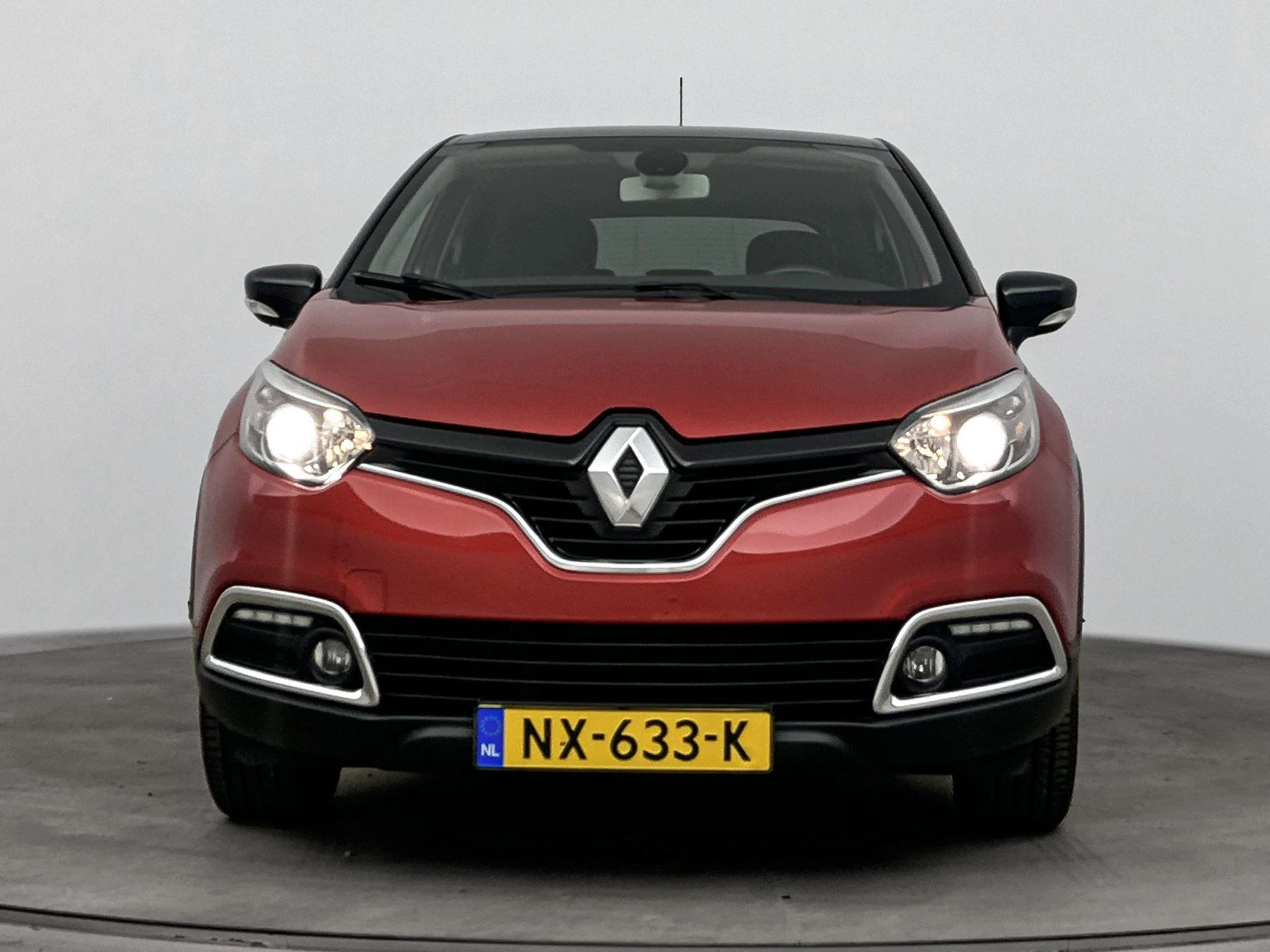 Renault-Captur-image-4