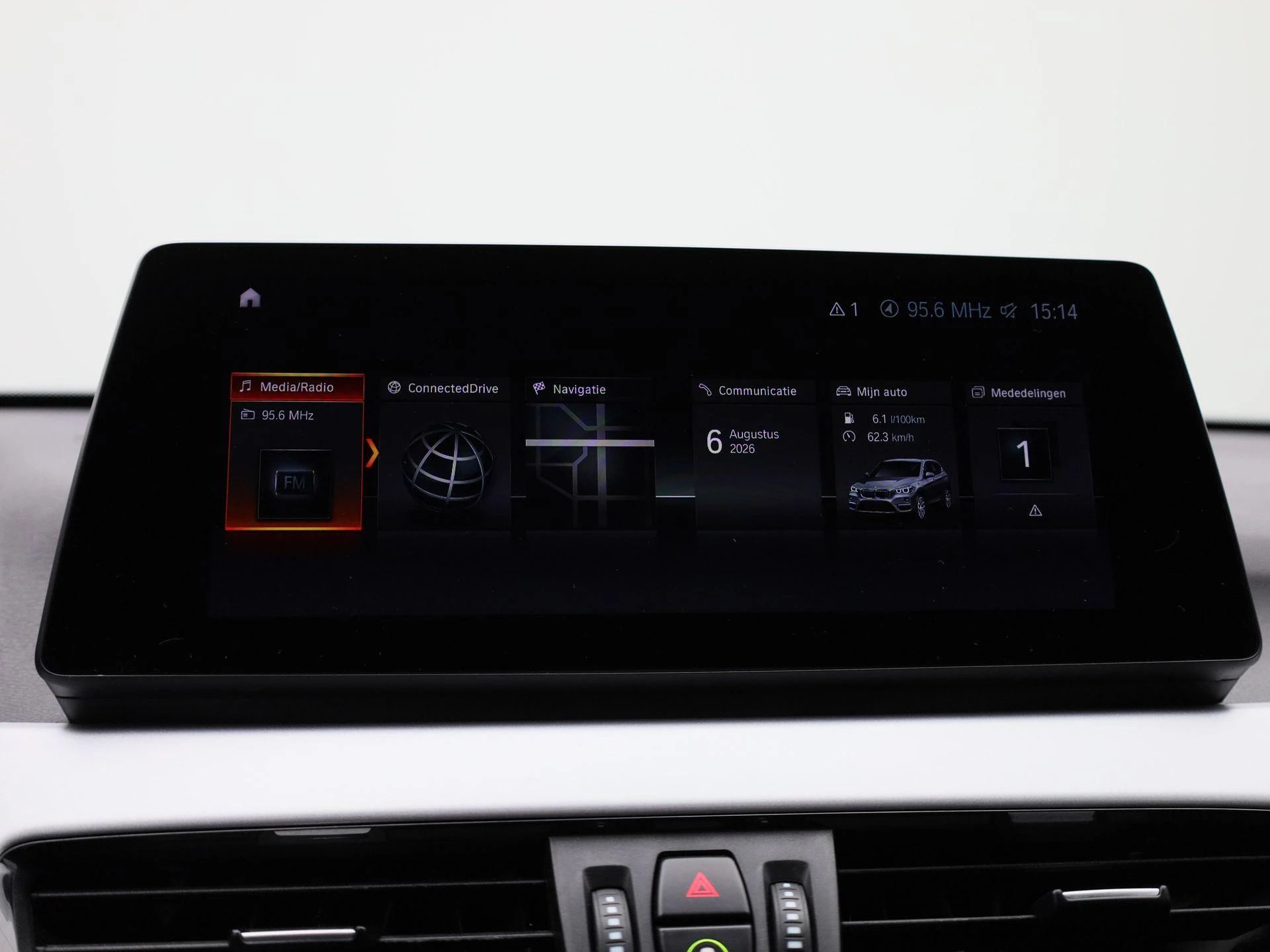 BMW-X1-image-29