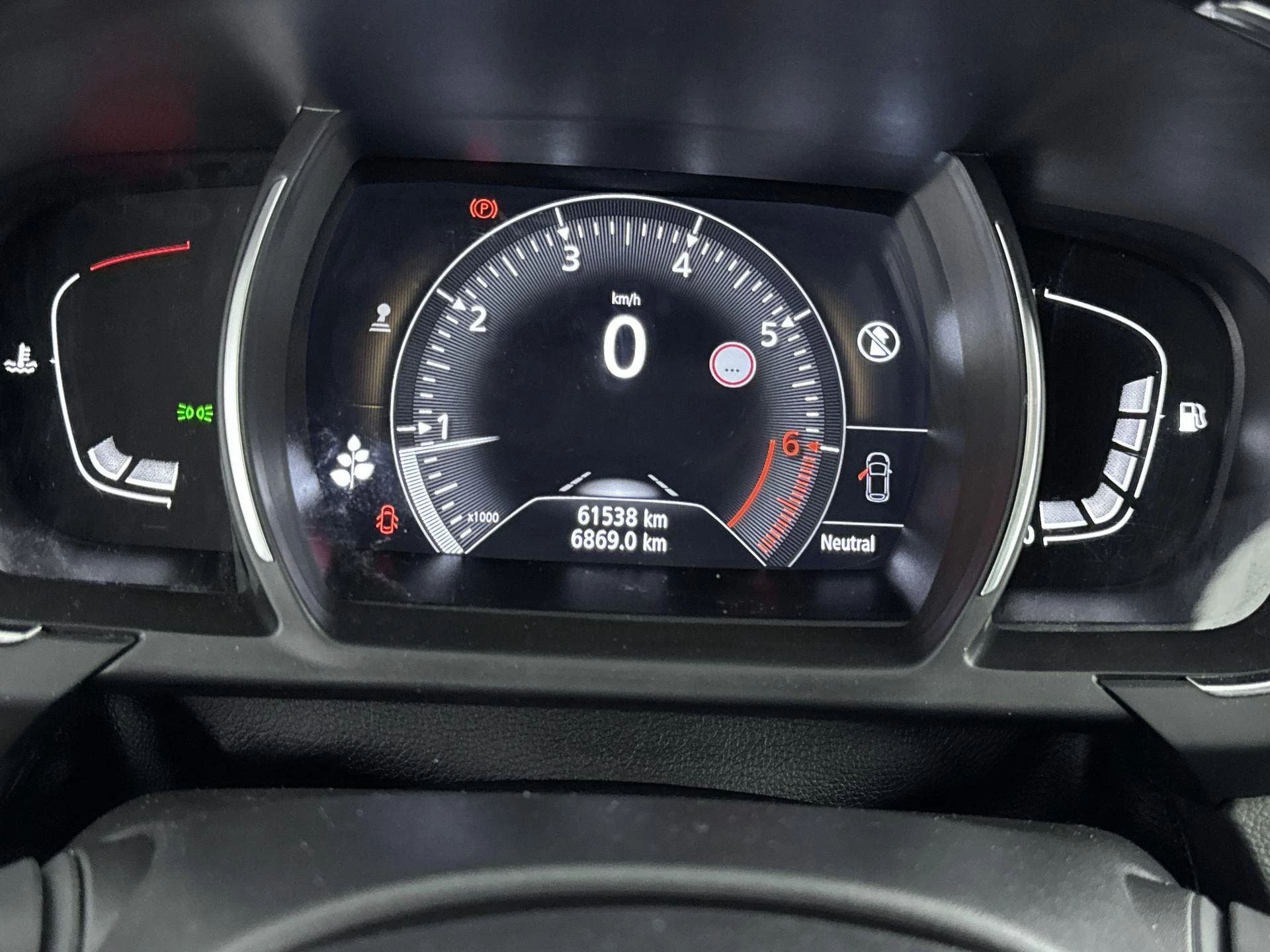 Renault-Scénic-image-24