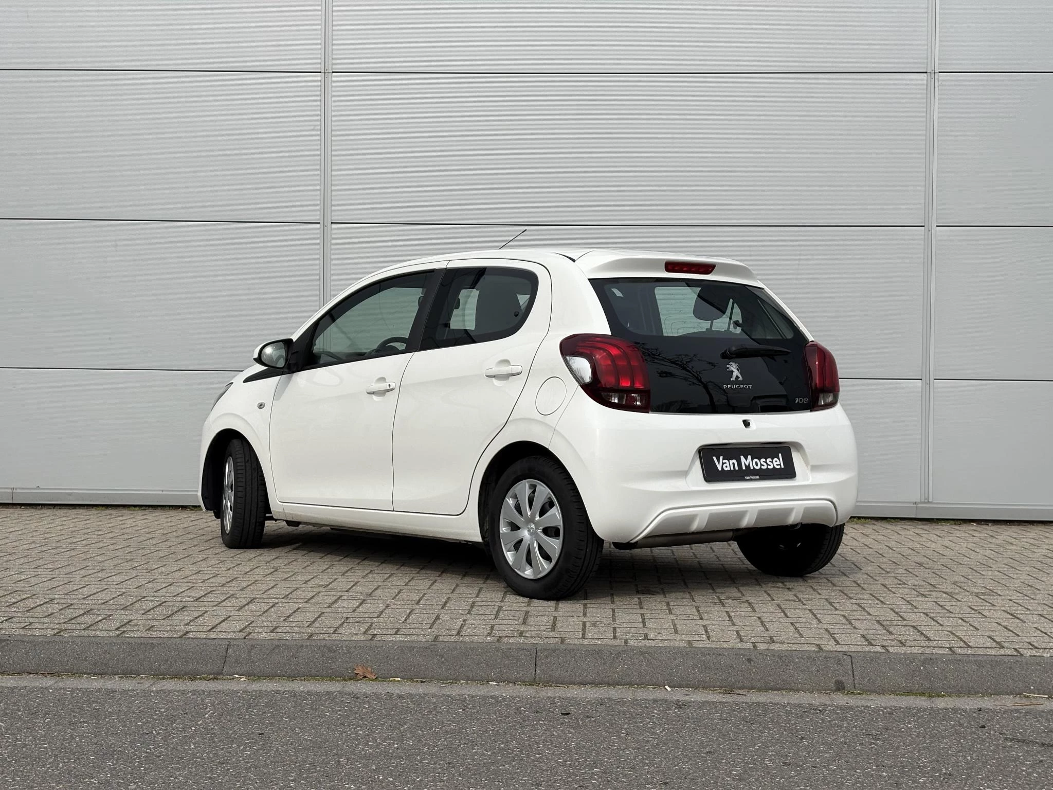 Peugeot-108-image-3