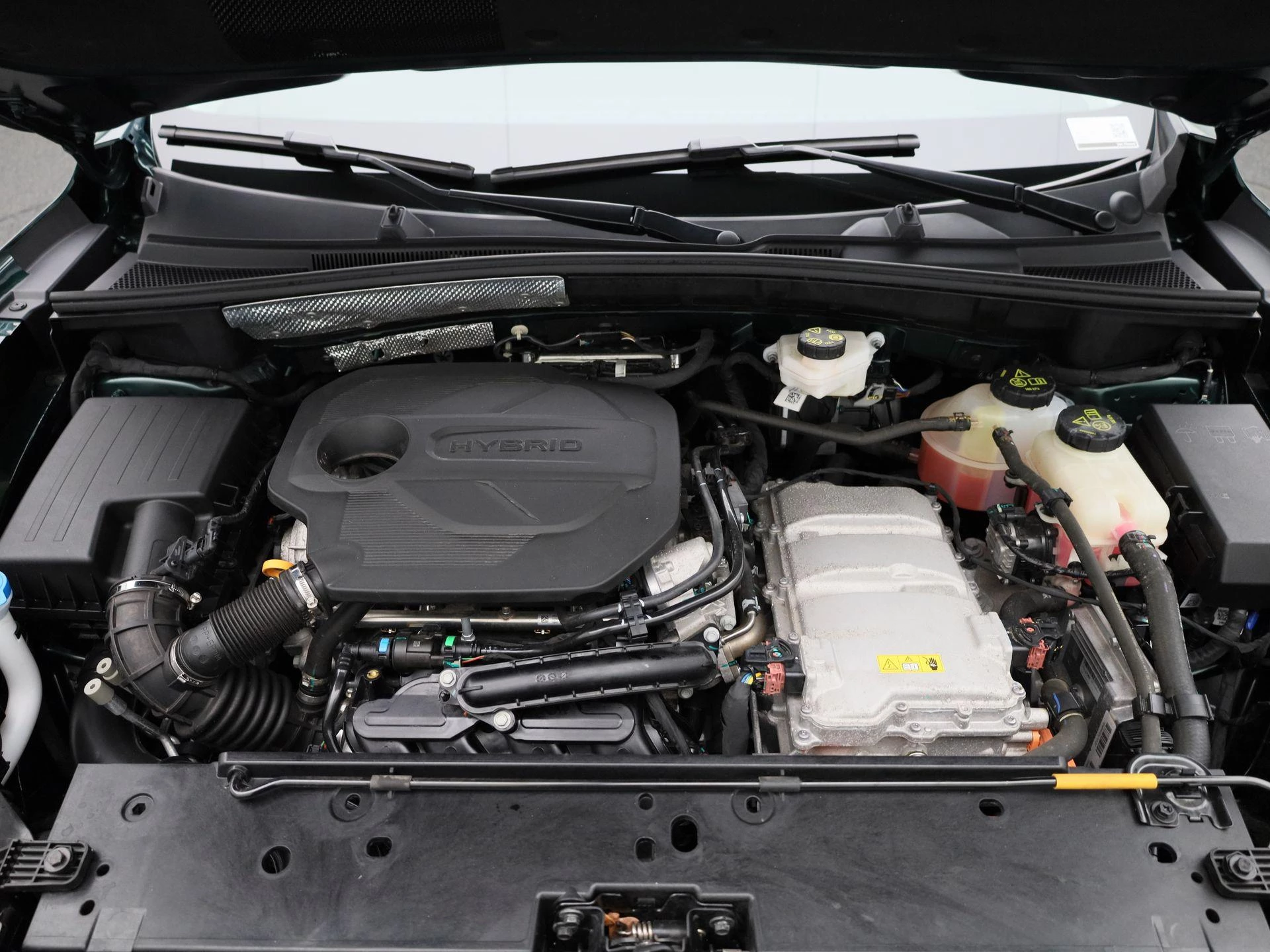 MG-ZS-image-39