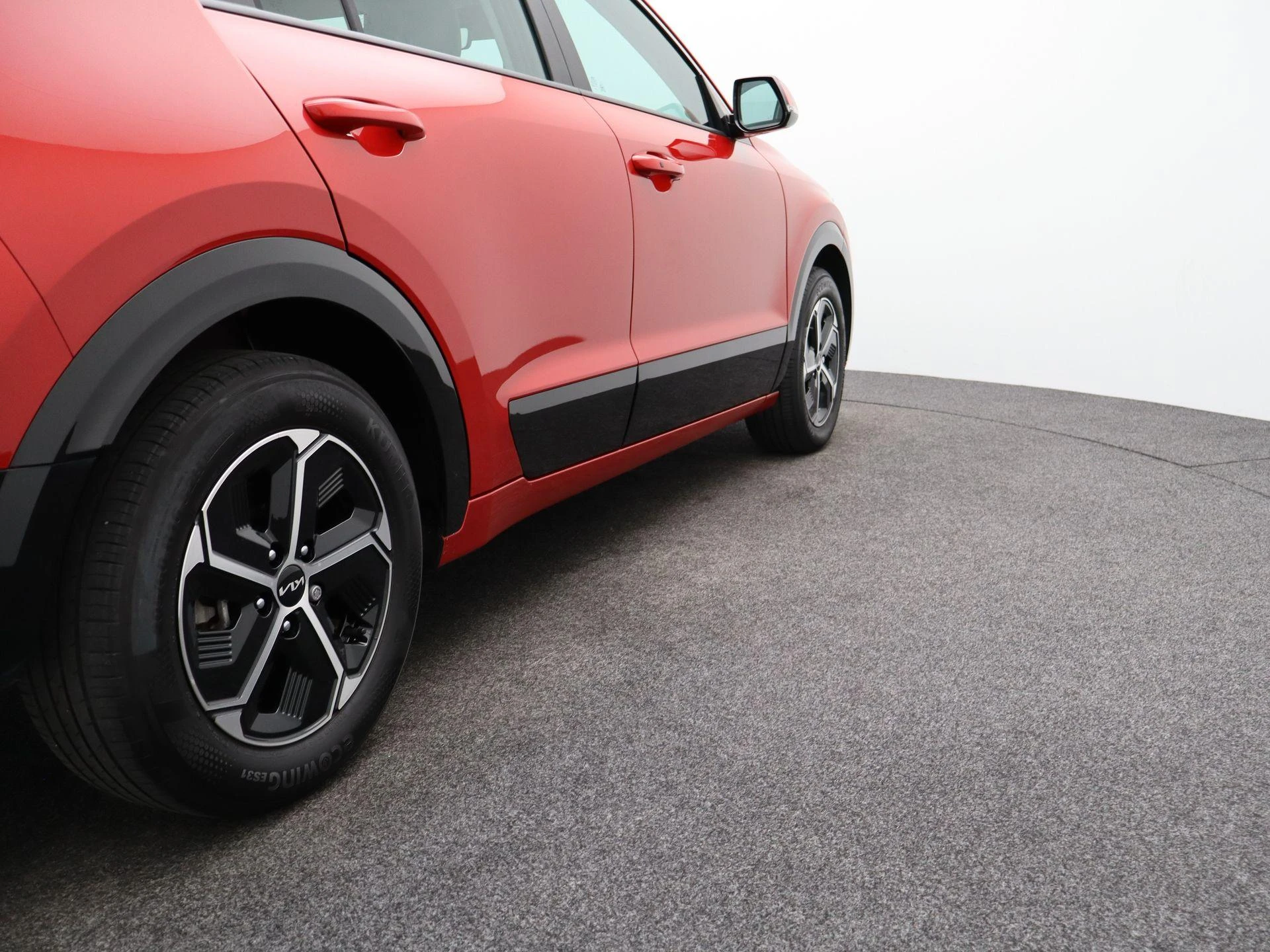 Kia-Niro-image-38