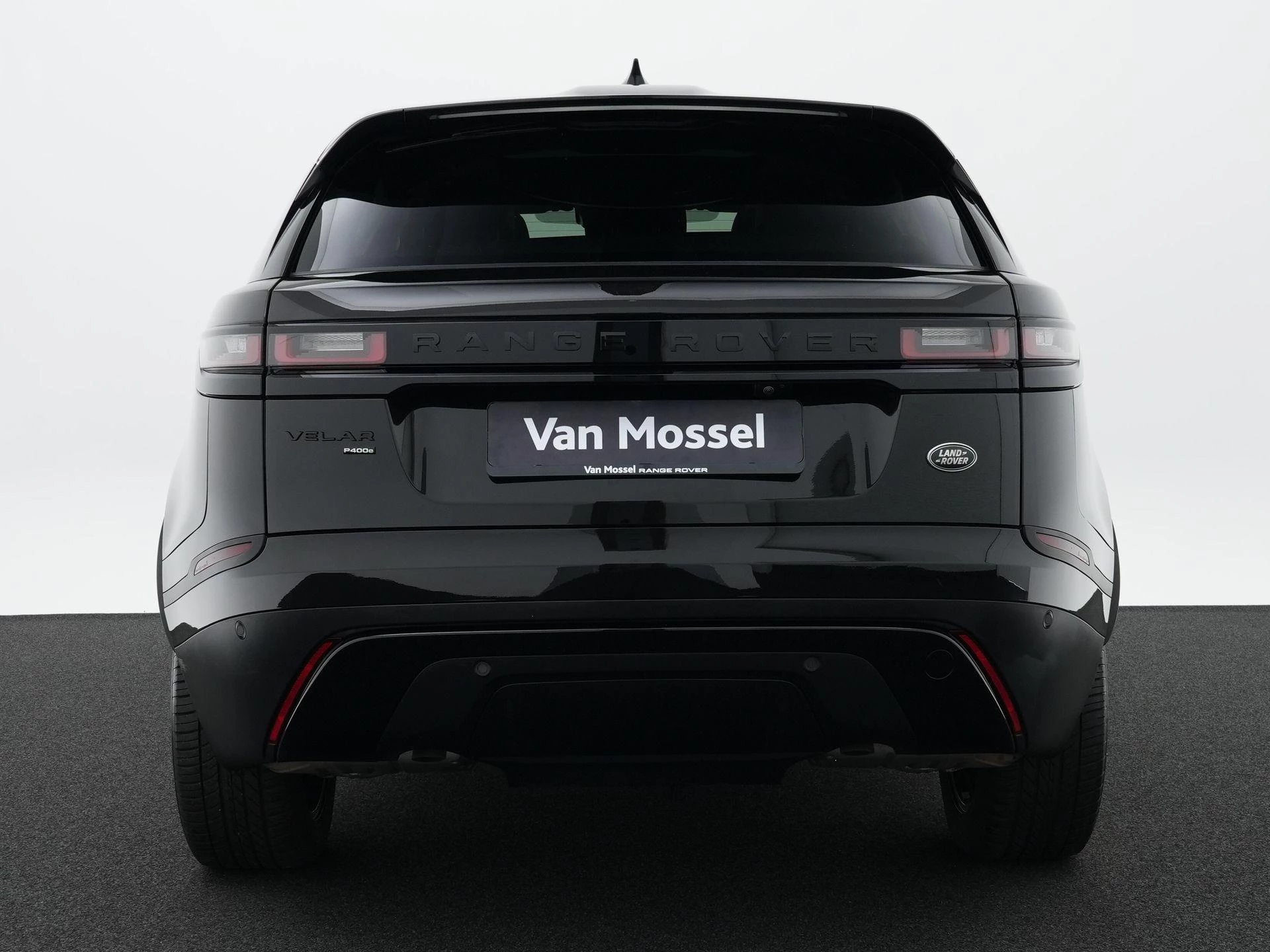 Land Rover-Range Rover Velar-image-5