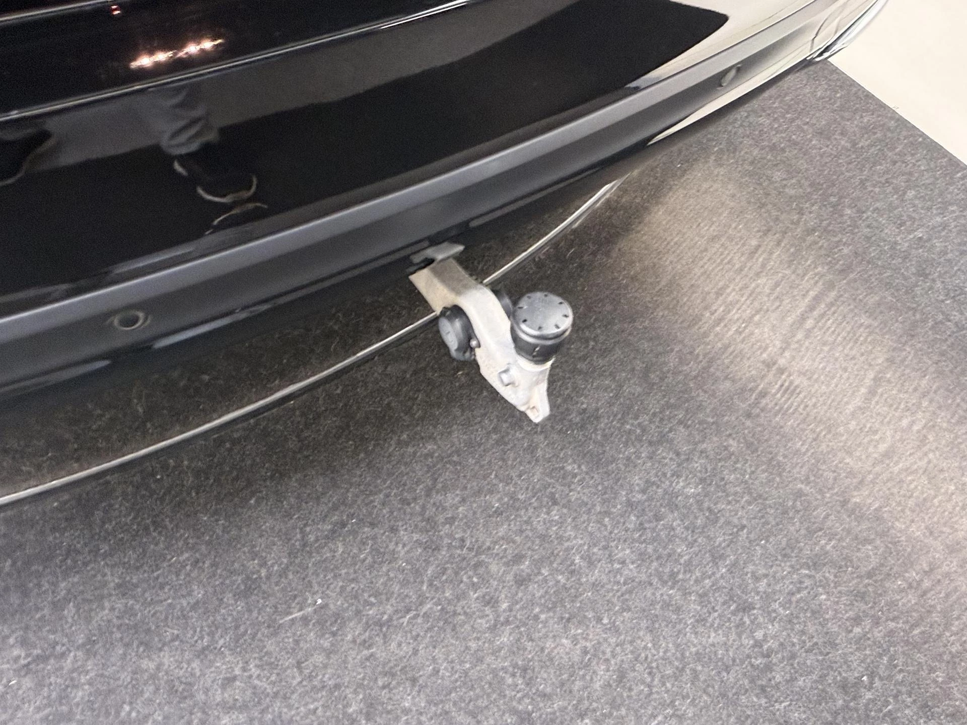 Mercedes-Benz-GLE-image-32