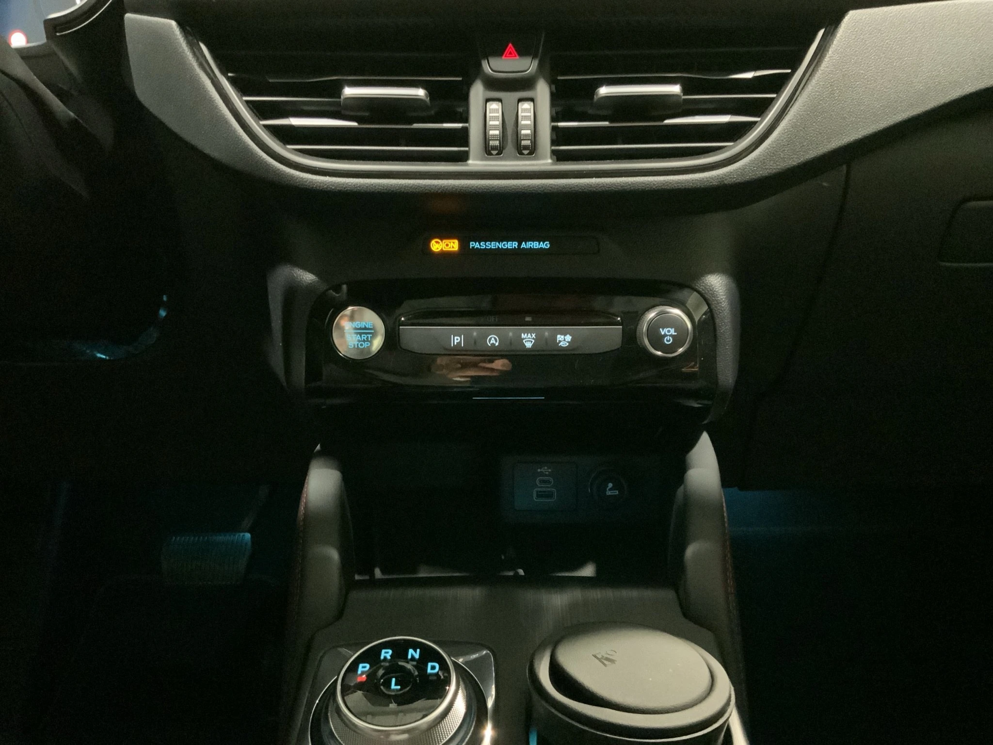 Ford Kuga ST-Line Aut.*KAM*LED-MATRIX*NAVI*GRA*WINTER-PKT.