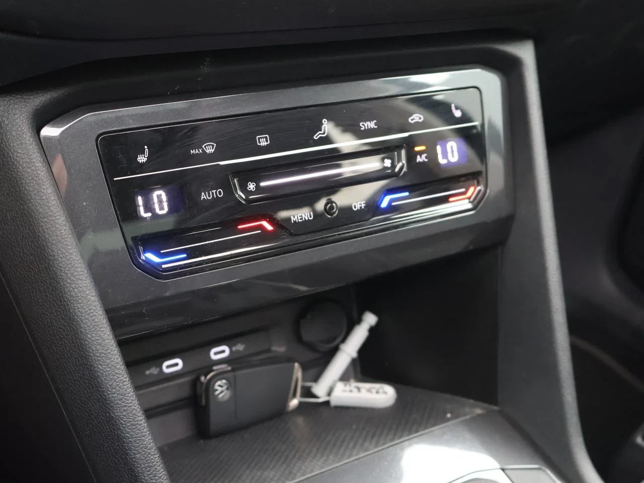 Volkswagen-Tiguan Allspace-image-18