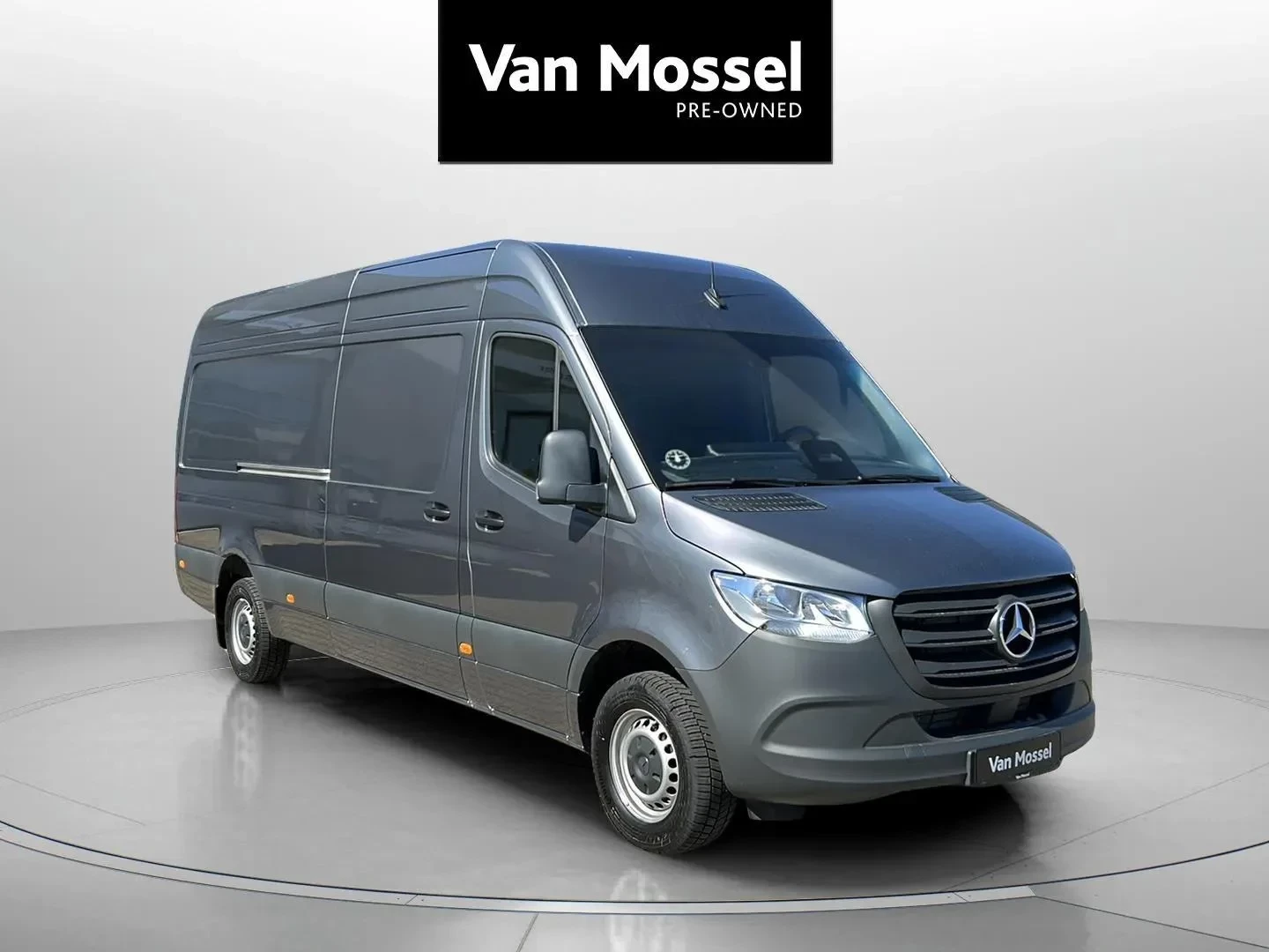 Mercedes-Benz-Sprinter-image-7