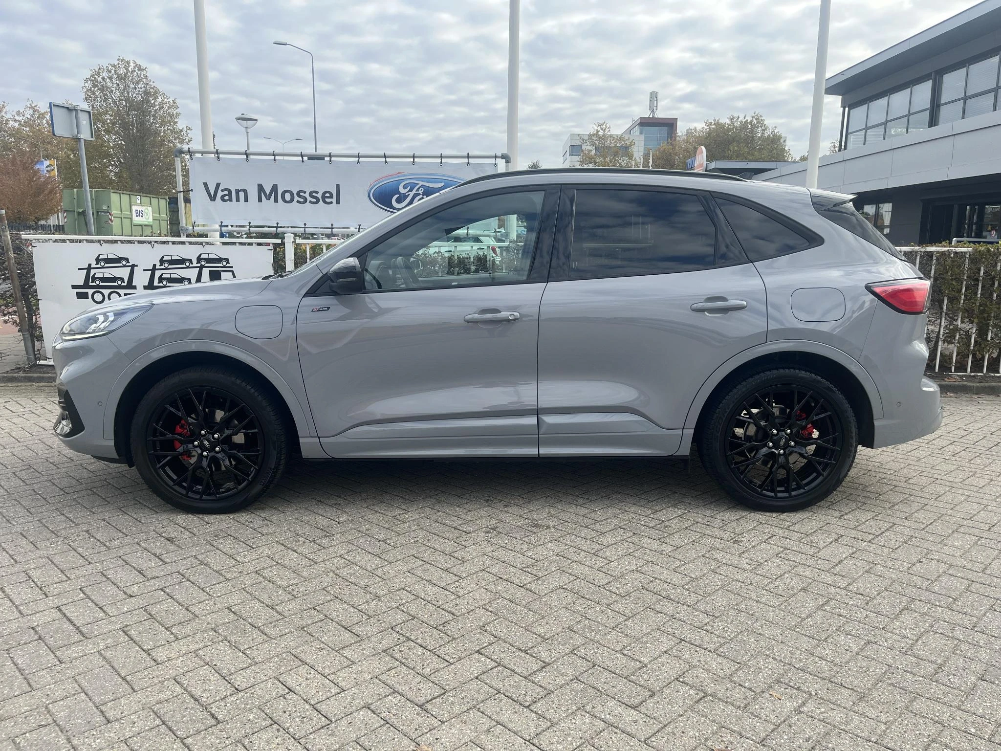 Ford-Kuga-image-6
