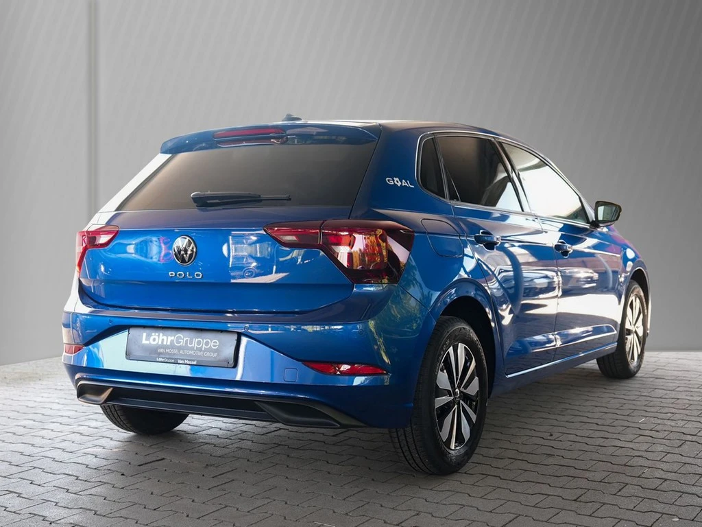 Volkswagen-Polo-image-3