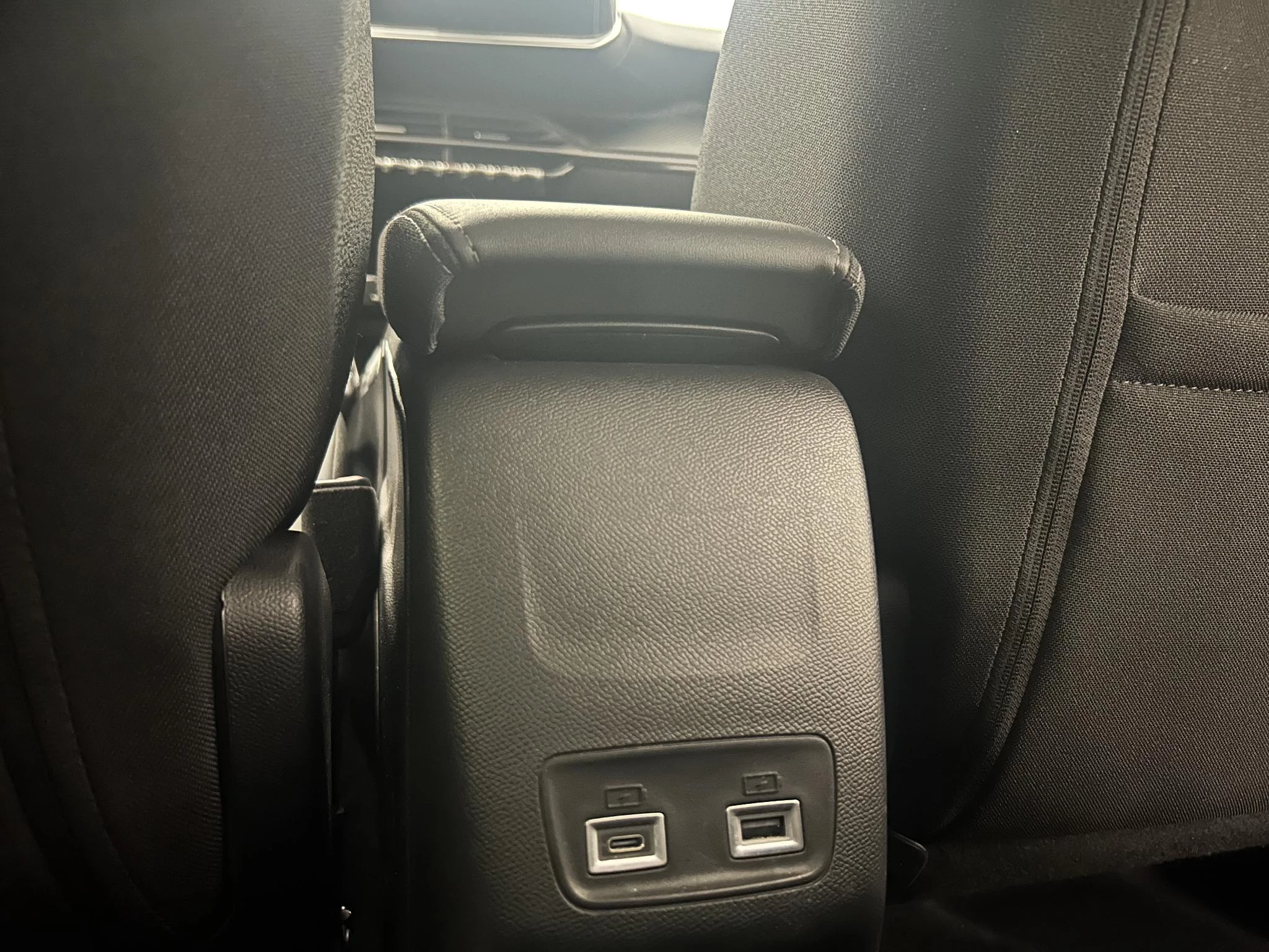 Peugeot 208 1.2 Hybrid 110 e-DCS6 Allure