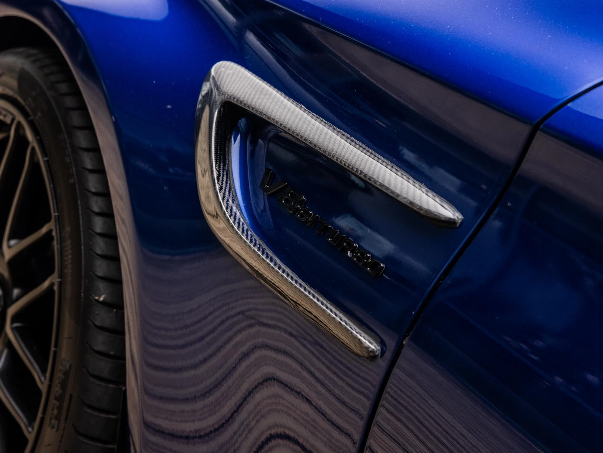 Mercedes-Benz-C-Klasse-image-8