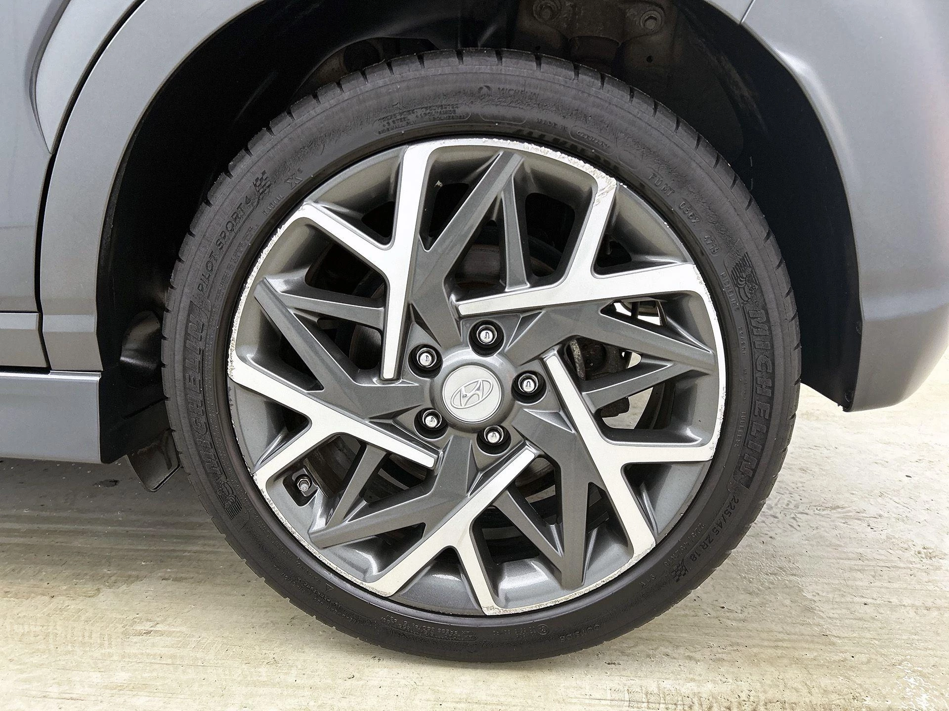 Hyundai-Kona-image-44