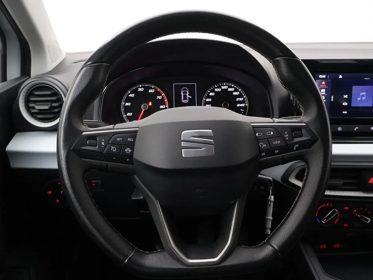 SEAT-Ibiza-image-11
