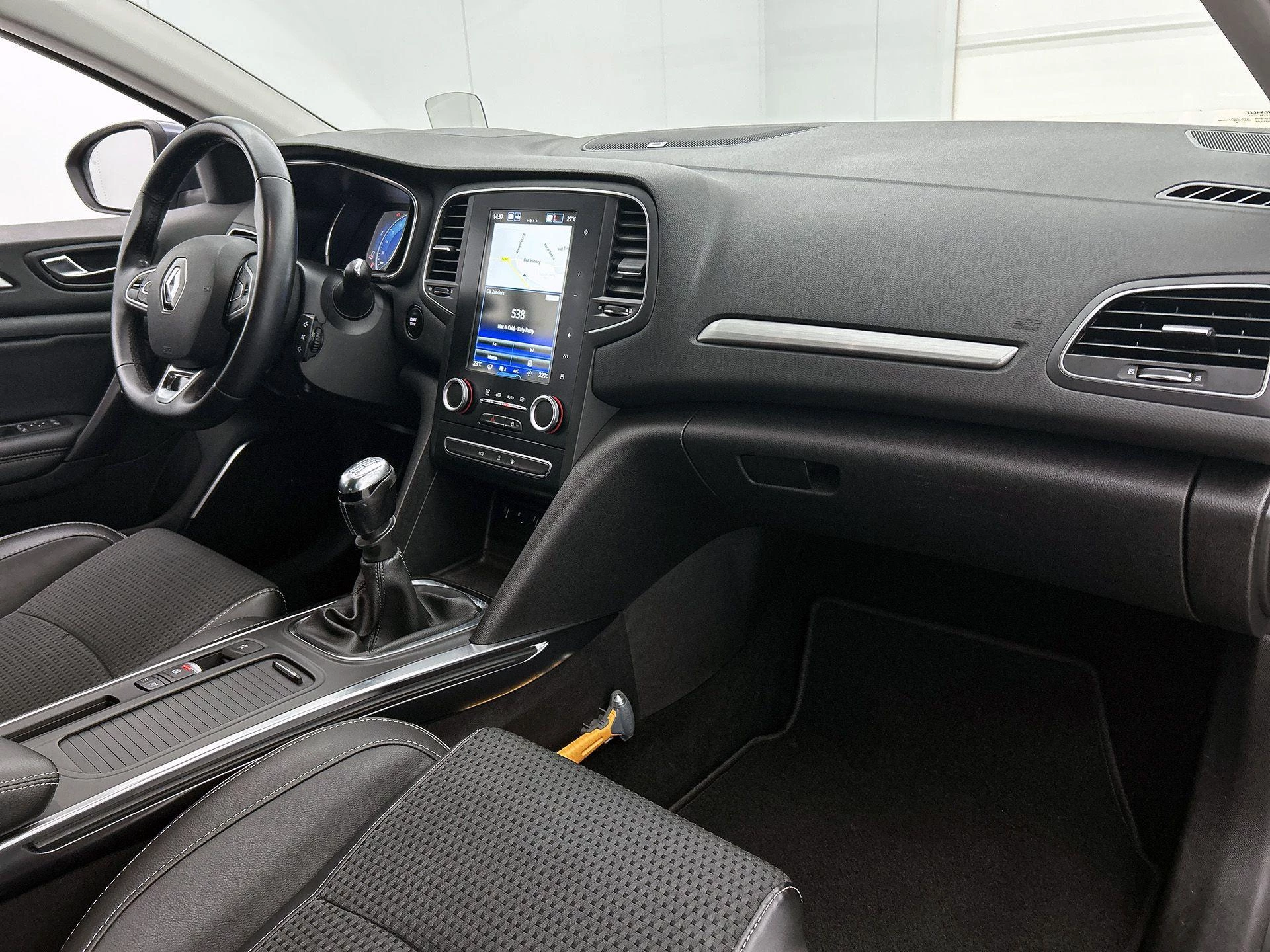 Renault-Mégane-image-21