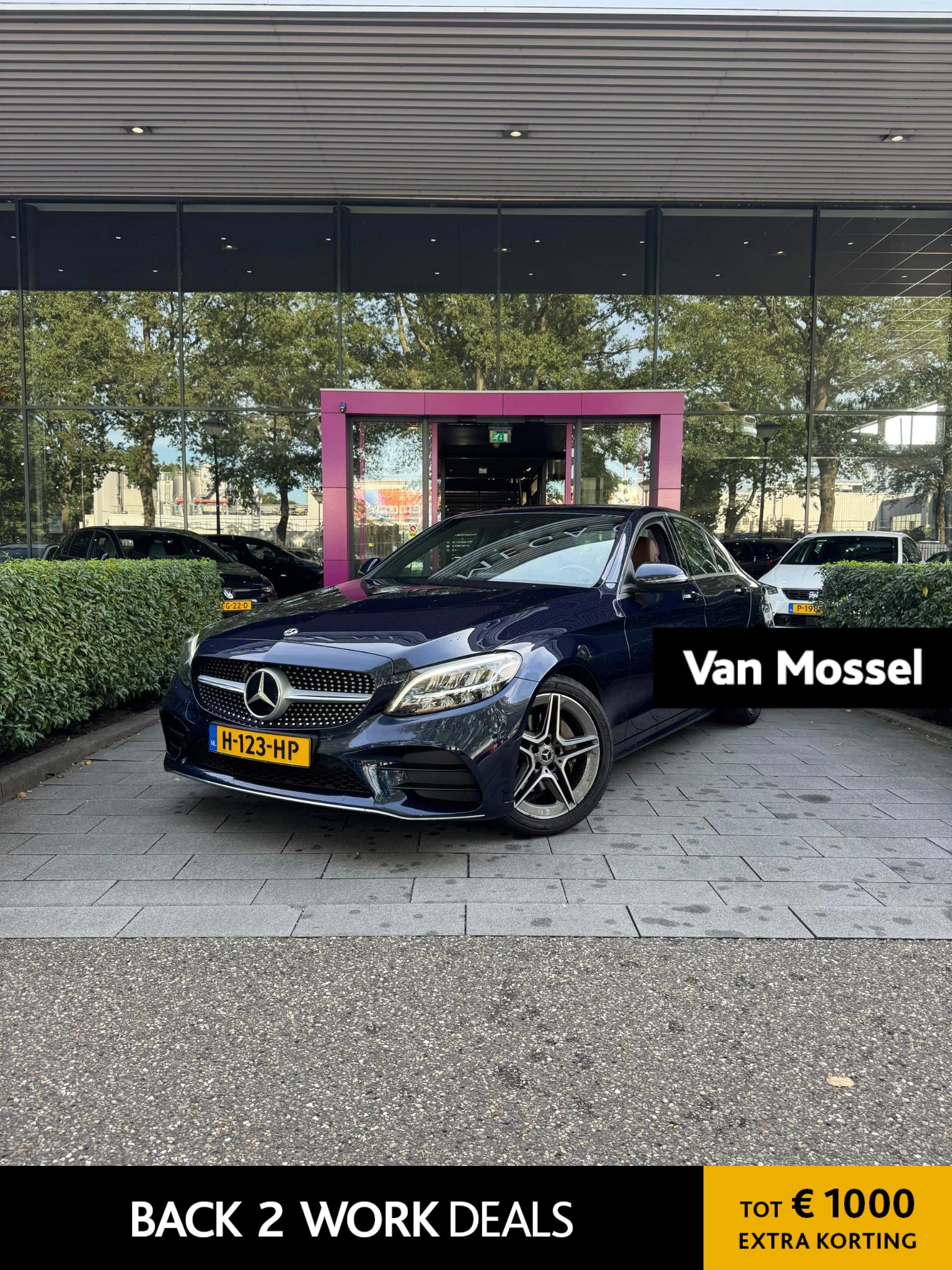 Mercedes-Benz-C-Klasse-image-0