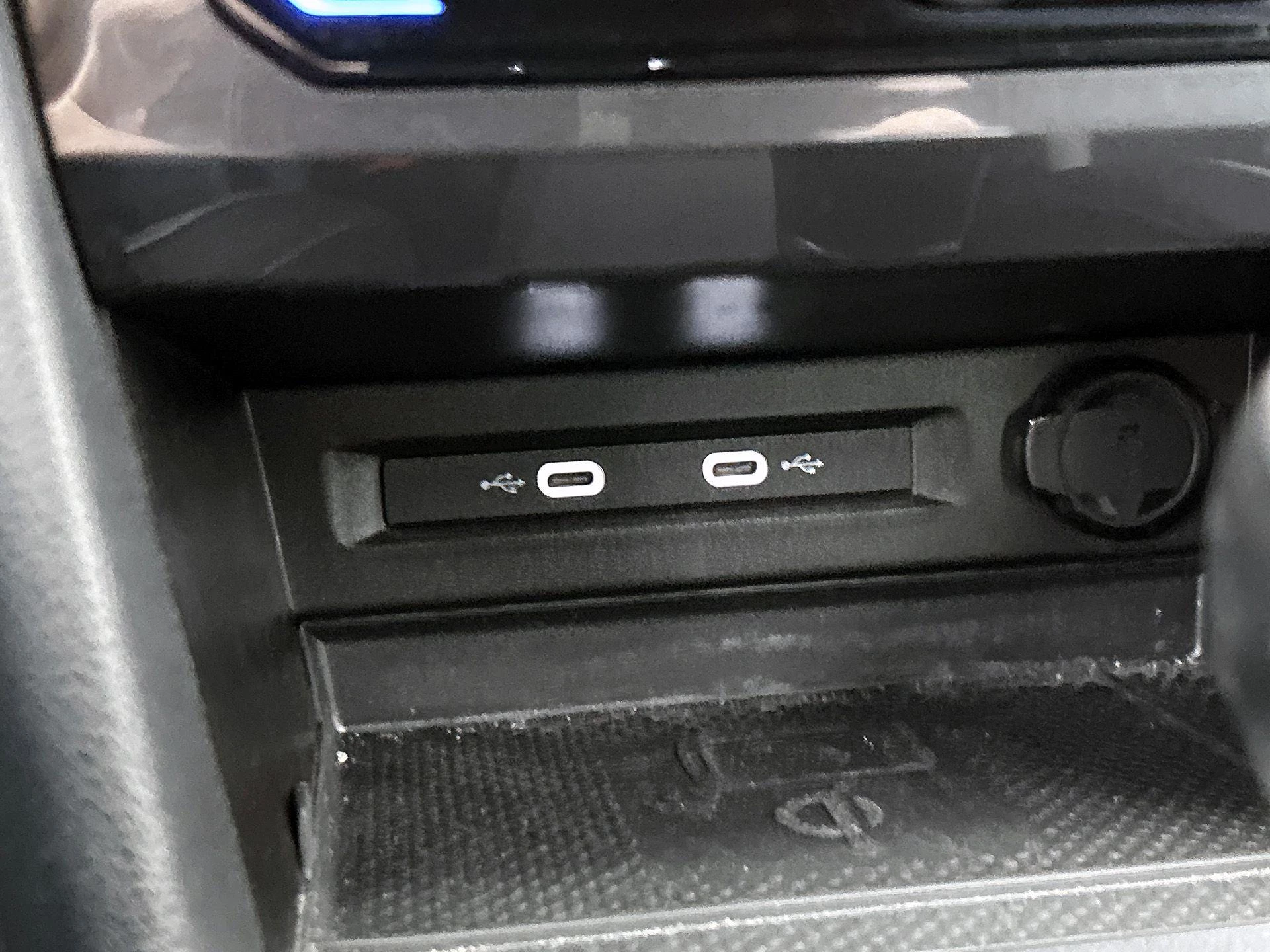 Volkswagen-Tiguan Allspace-image-38