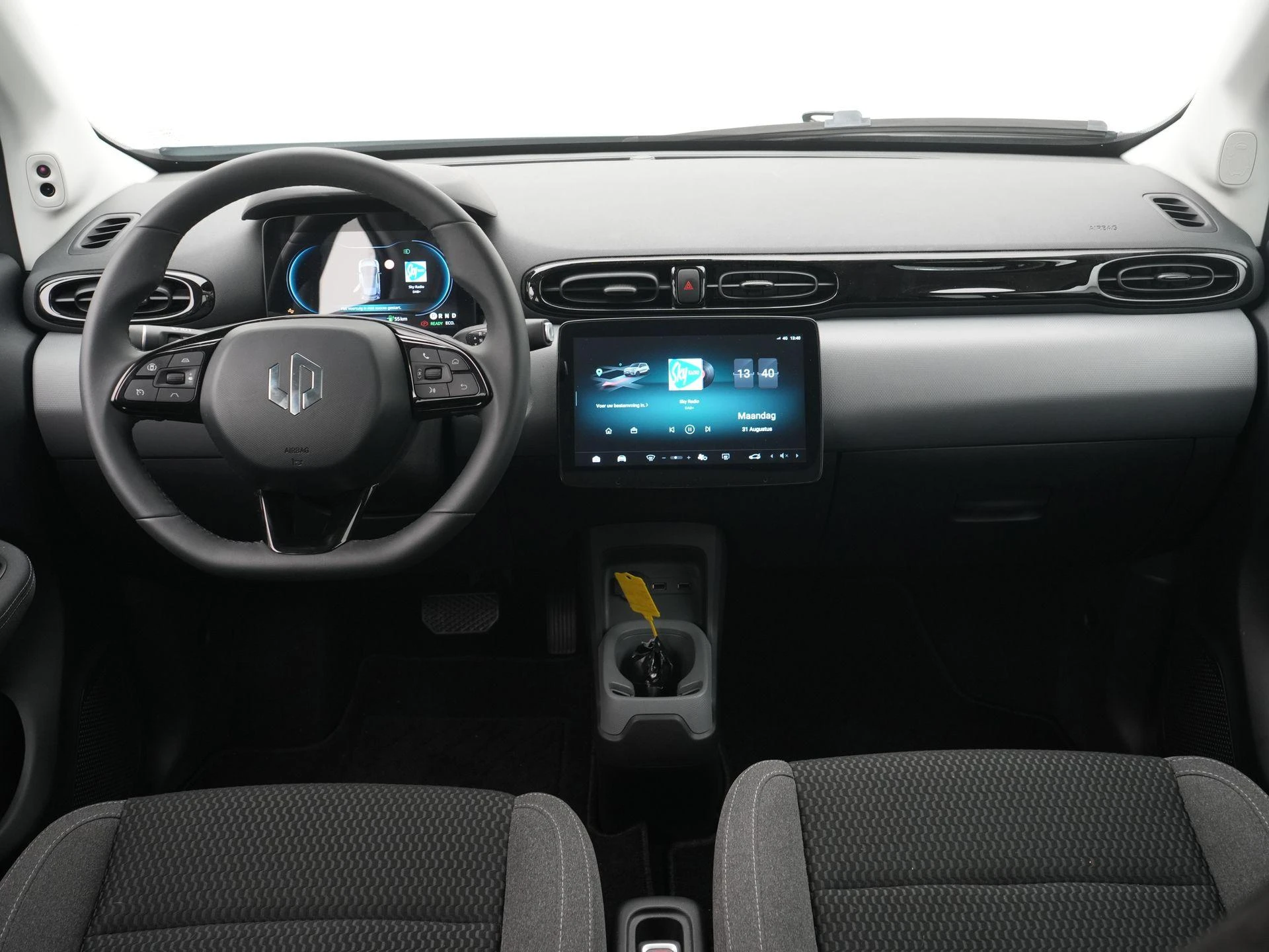 Leapmotor-T03-image-6
