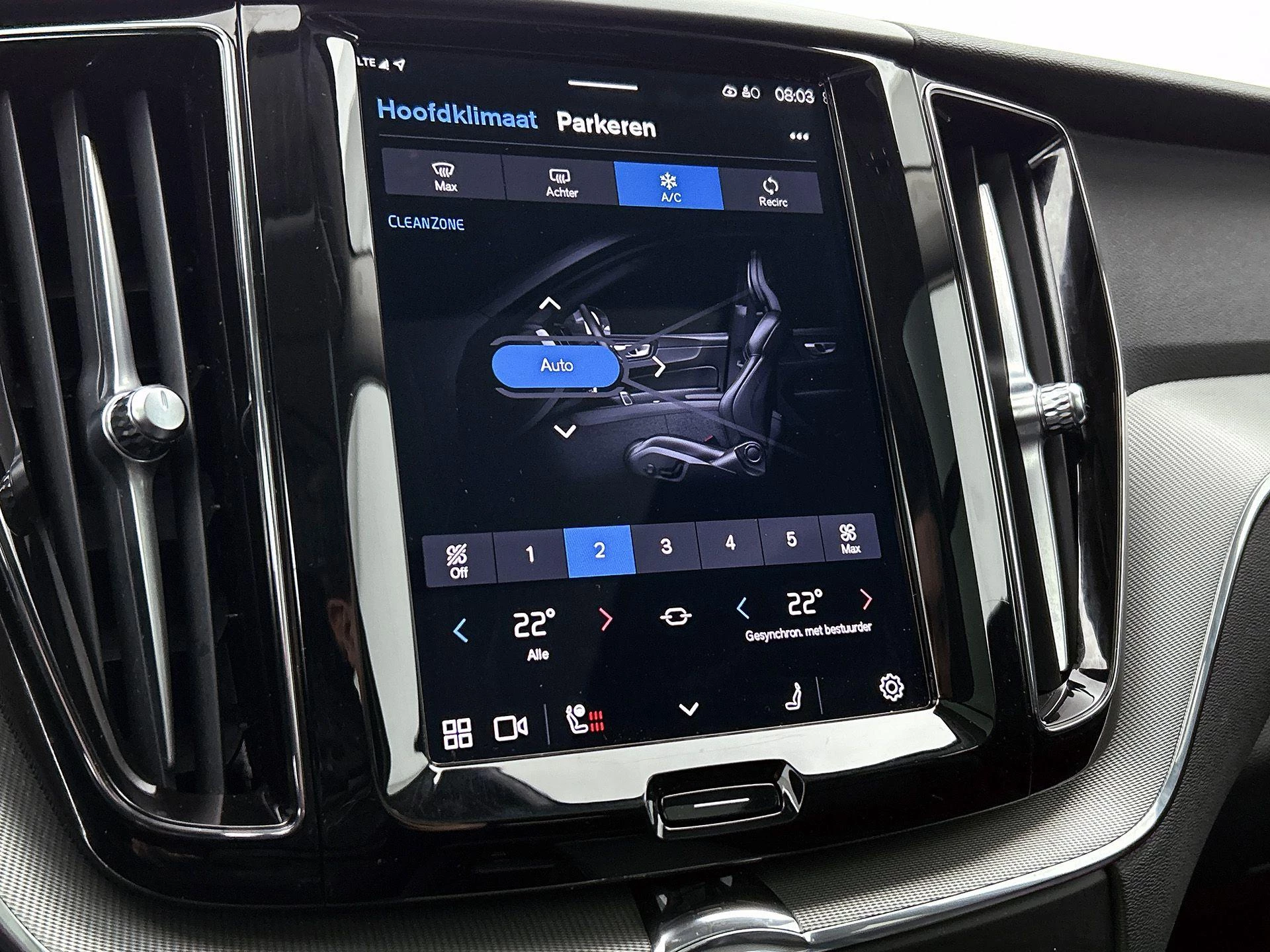 Volvo XC60 2.0 T6 Plug-in hybrid AWD Plus Bright