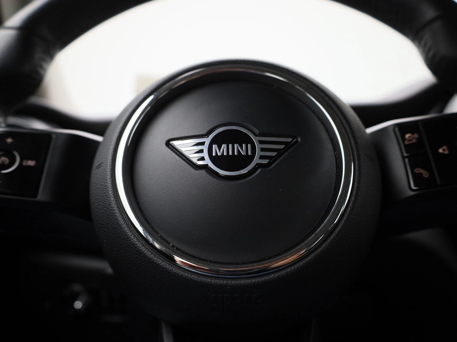 MINI-One-image-24