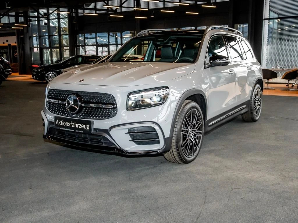 Mercedes-Benz-GLB 200 d-image-6