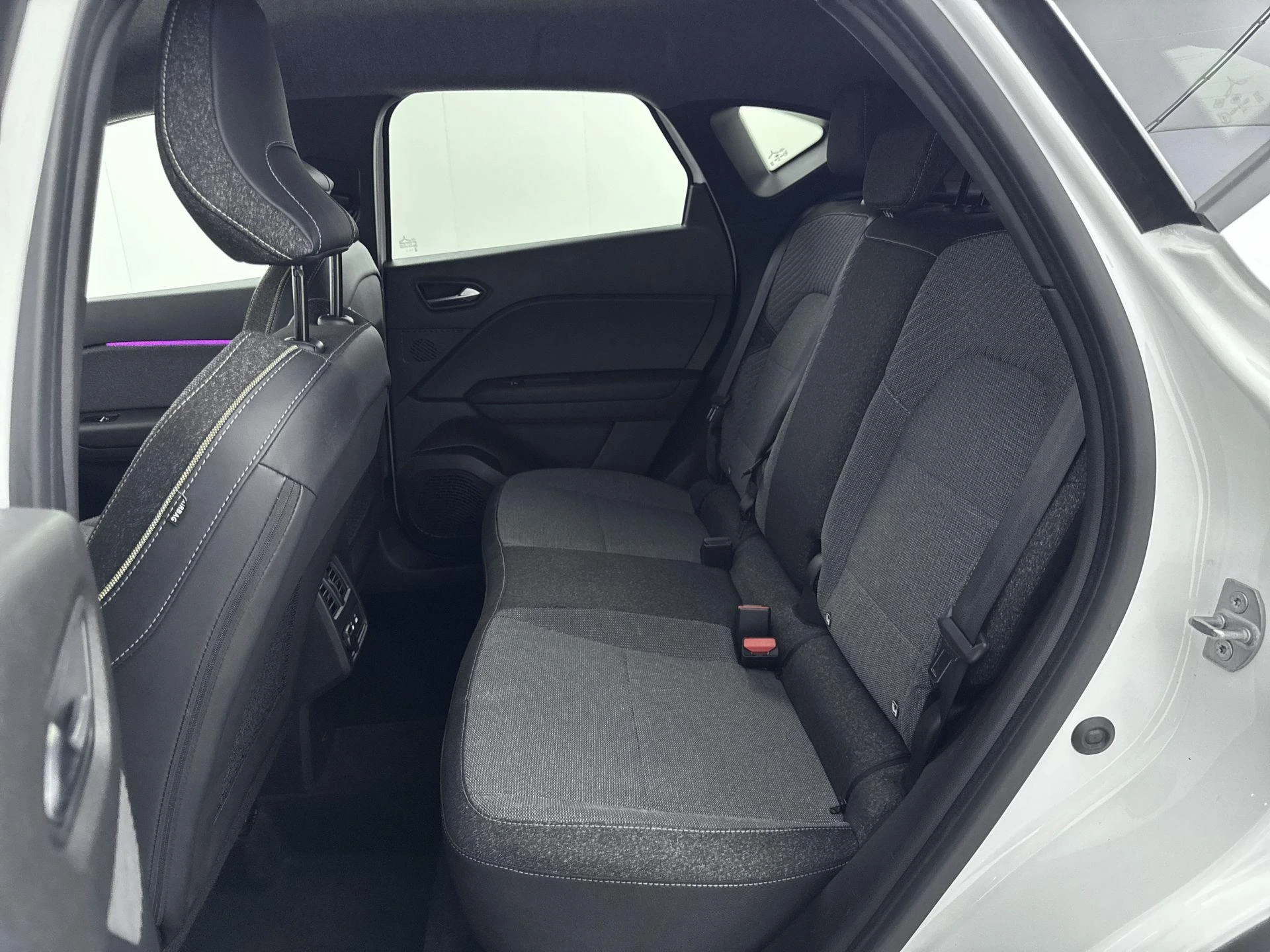 Renault-Captur-image-23