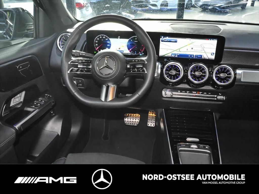 Mercedes-Benz GLB 200 d AMG PANO TEMPO 360° AHK SITZHZG NIGHT AMG Line