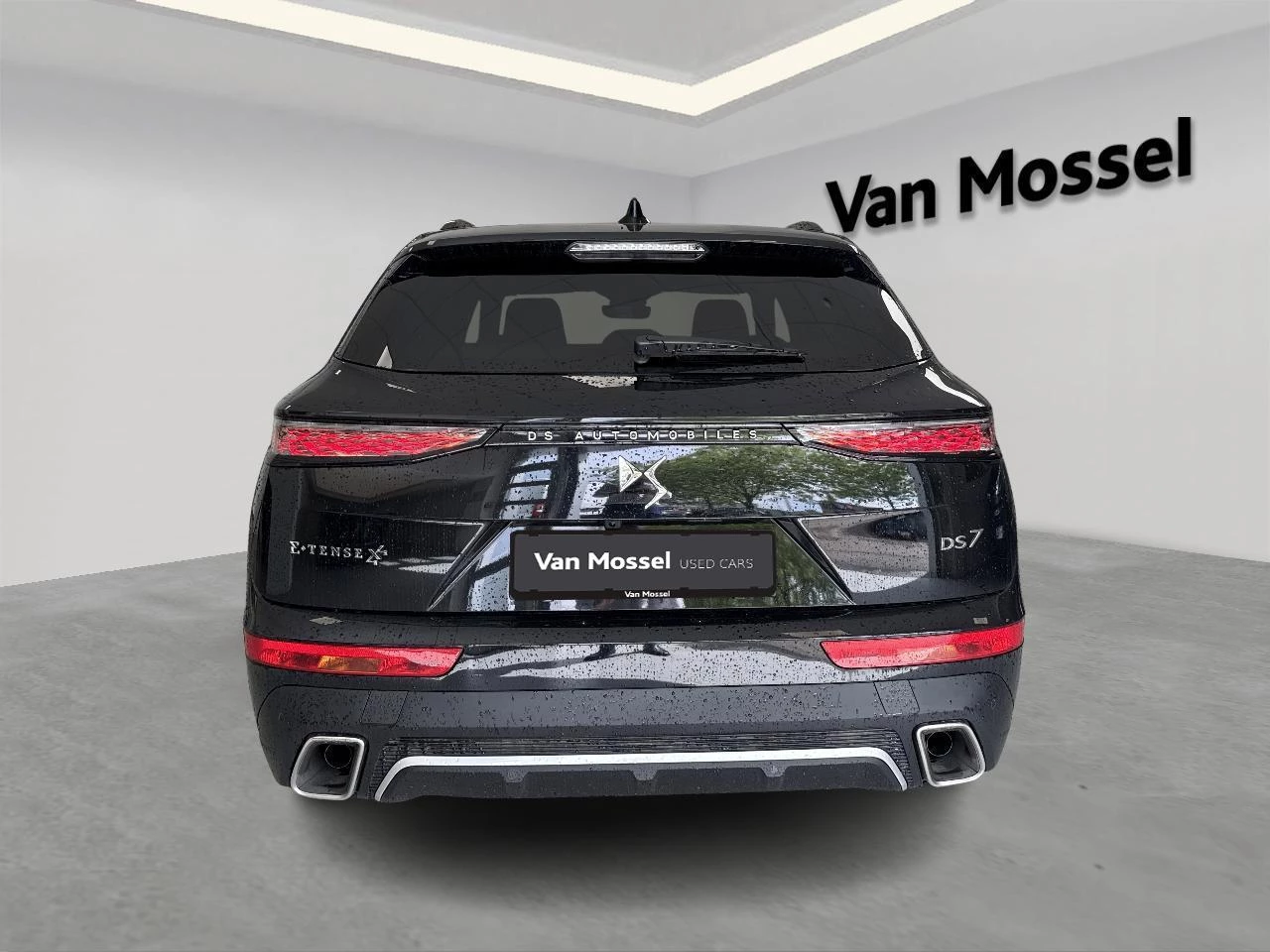 DS DS 7 Plug-in Hydrid AWD 300 RIVOLI