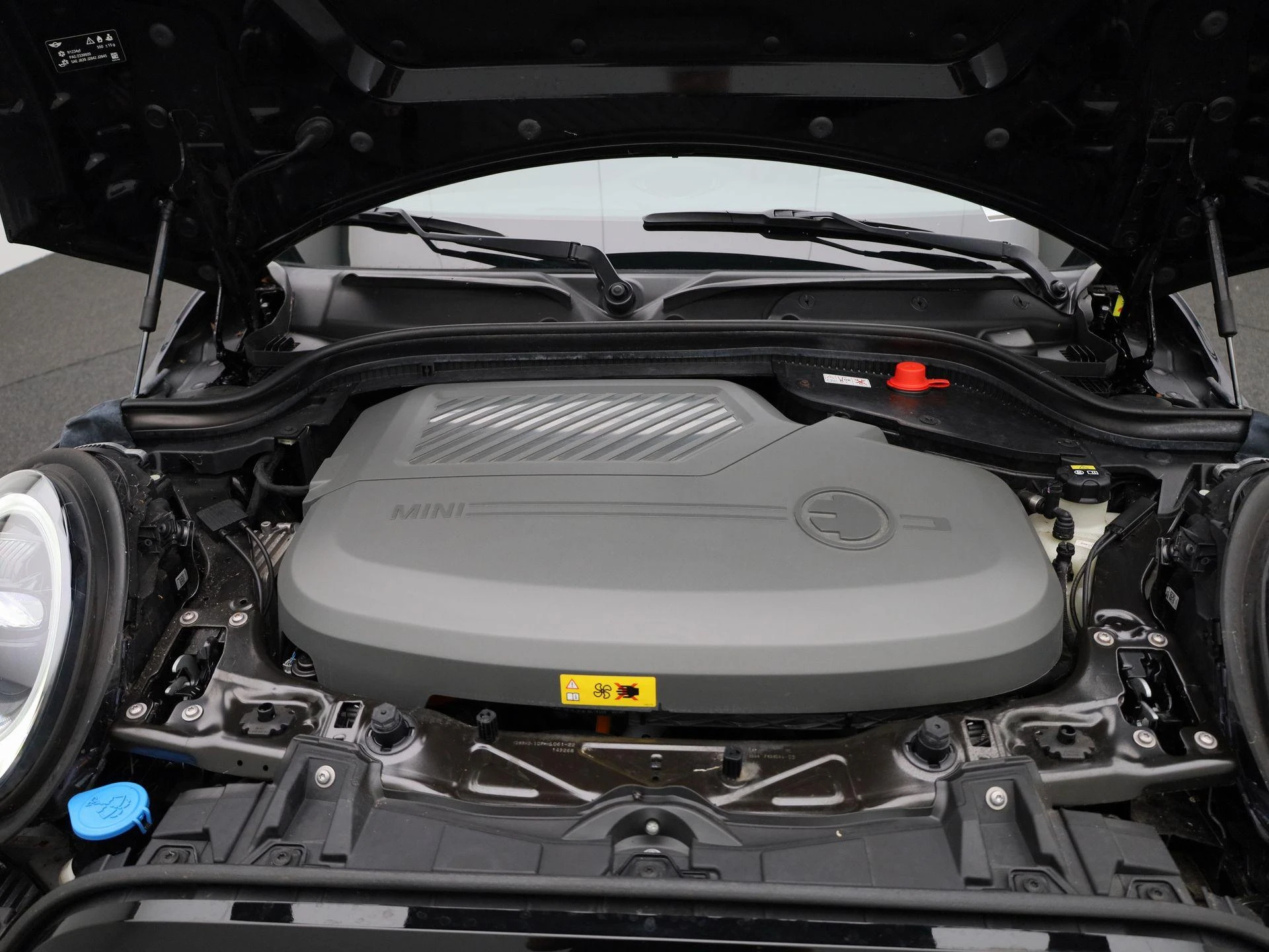 MINI-Electric-image-33
