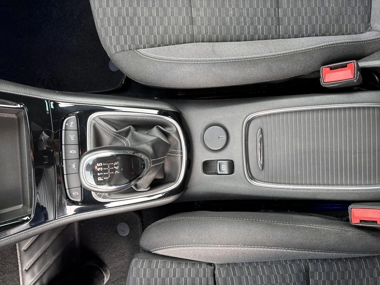 Opel-Astra-image-14