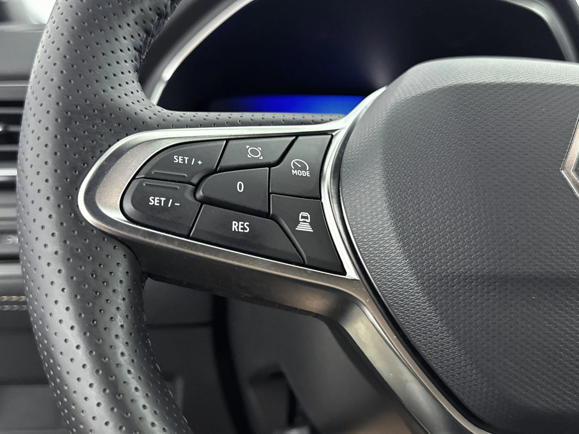 Renault-Symbioz-image-13