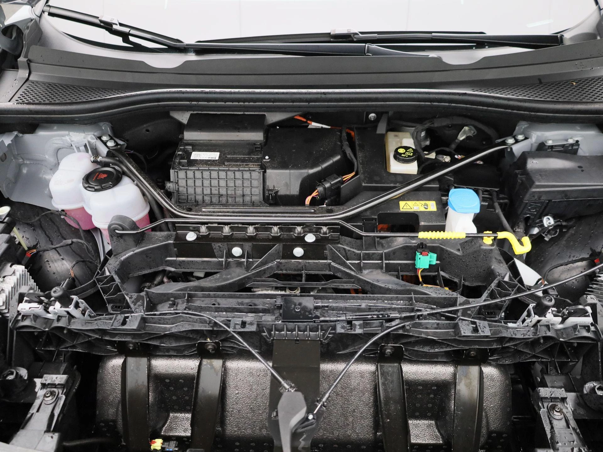 Audi-Q4 e-tron-image-50