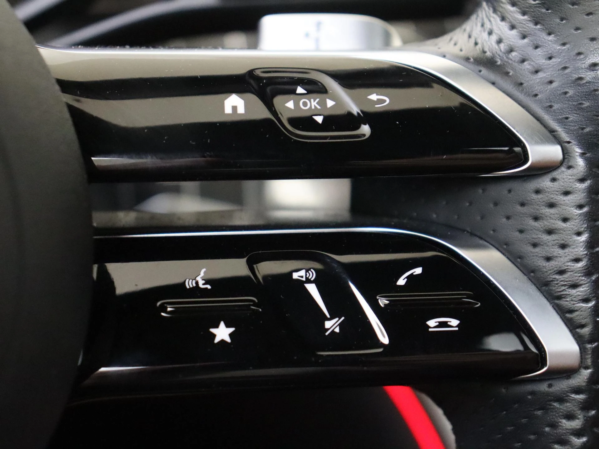 Mercedes-Benz-C-Klasse-image-12