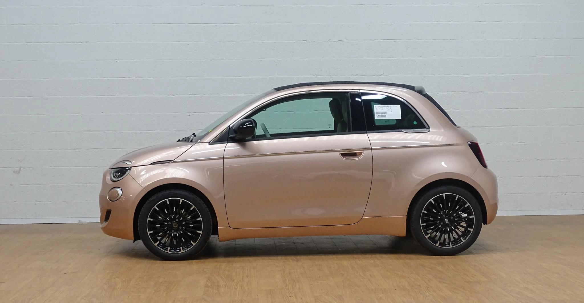 Fiat 500C 1.0 Hybrid LA PRIMA cabrio