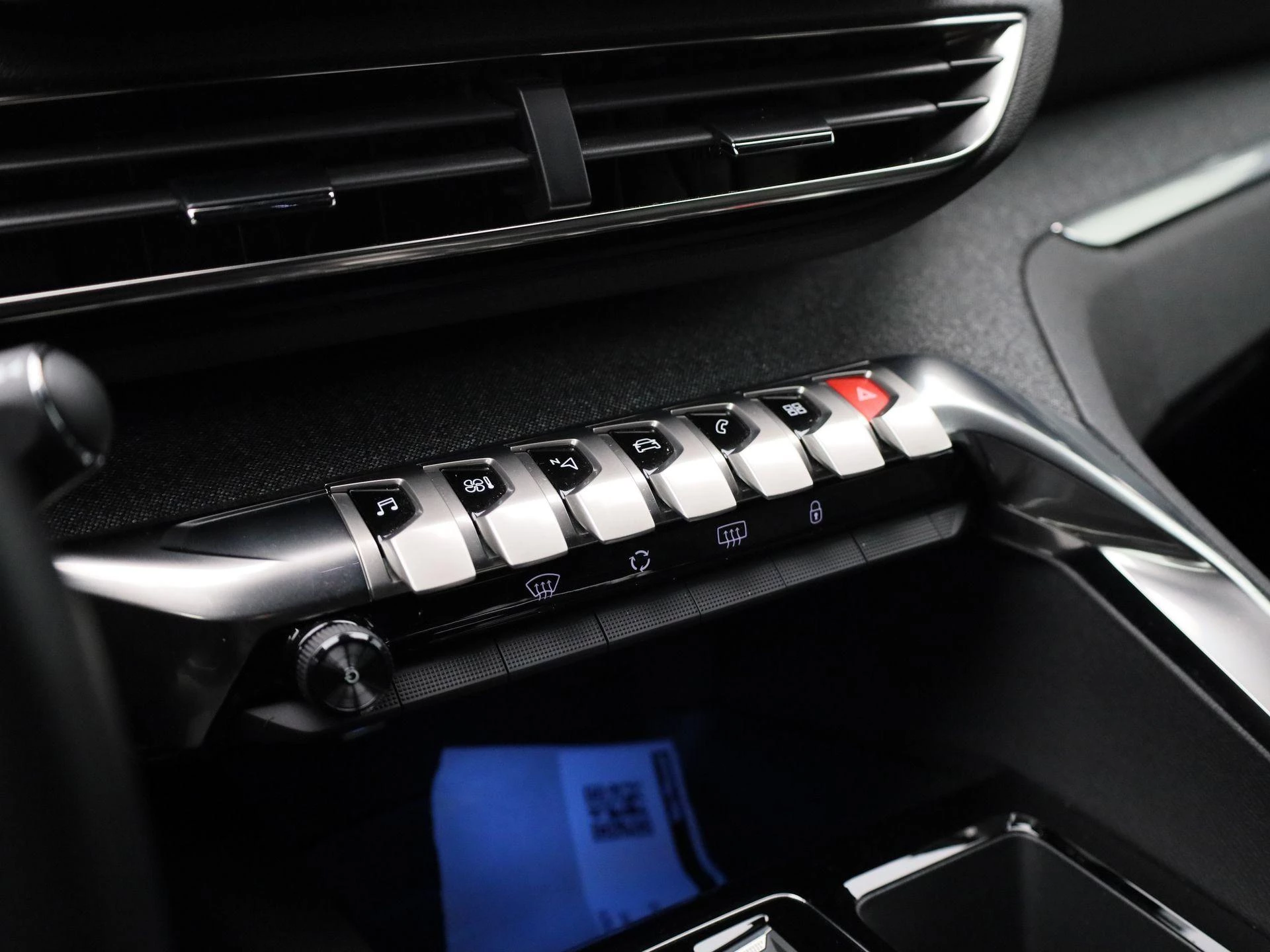Peugeot-5008-image-16