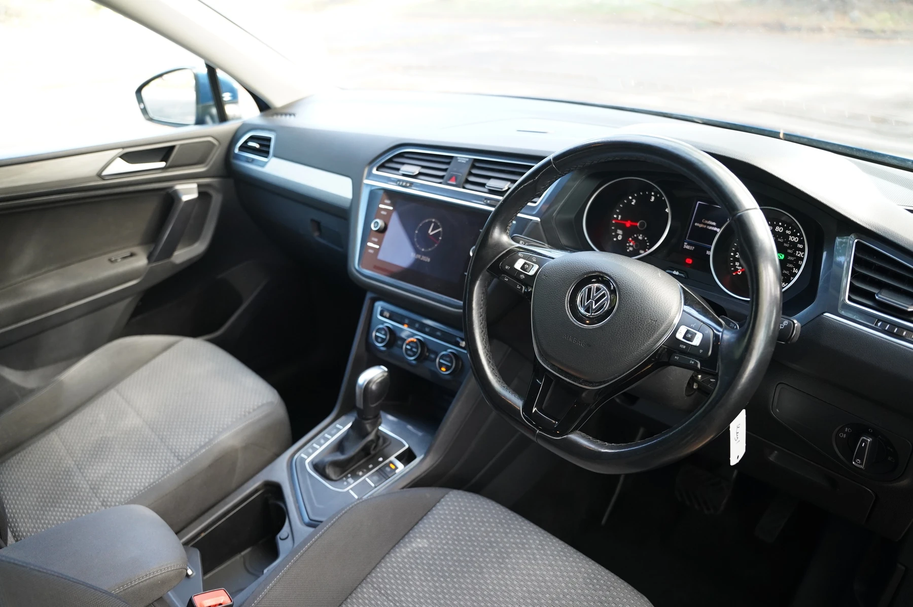 Volkswagen-Tiguan Allspace-image-5