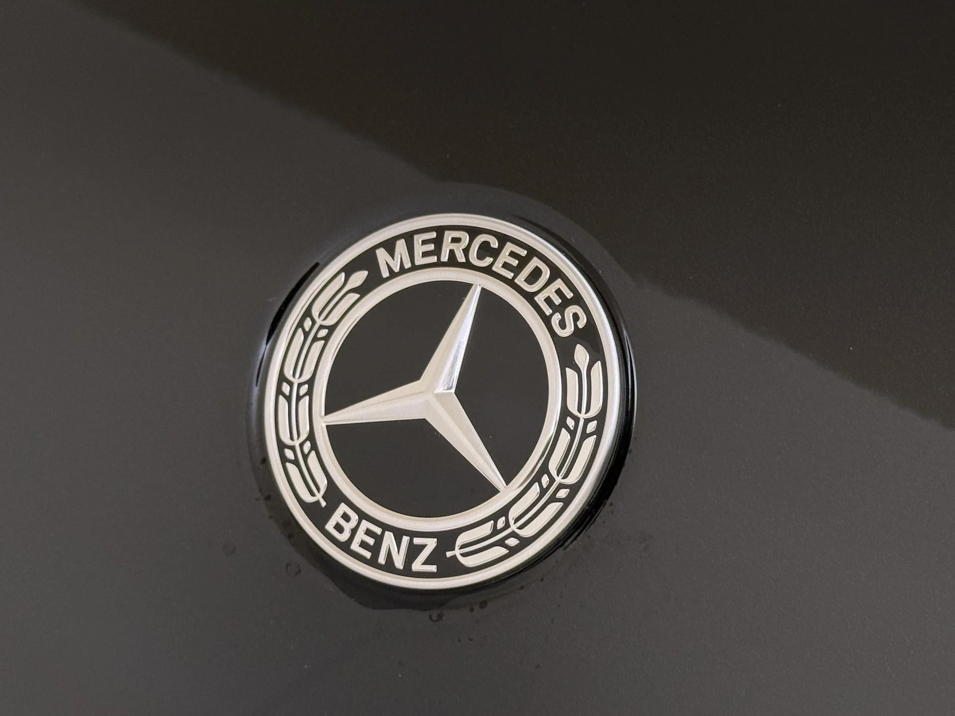 Mercedes-Benz-GLC-image-30