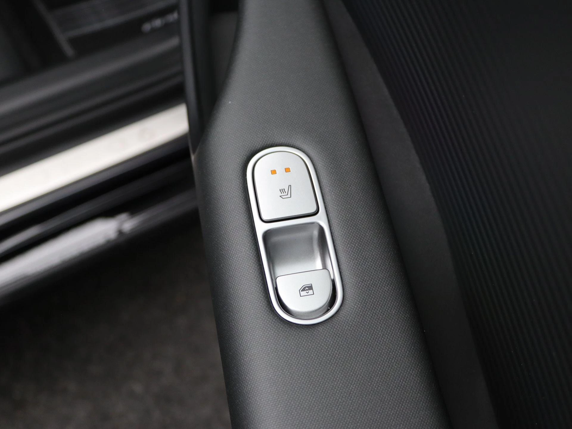 Hyundai-IONIQ 6-image-33