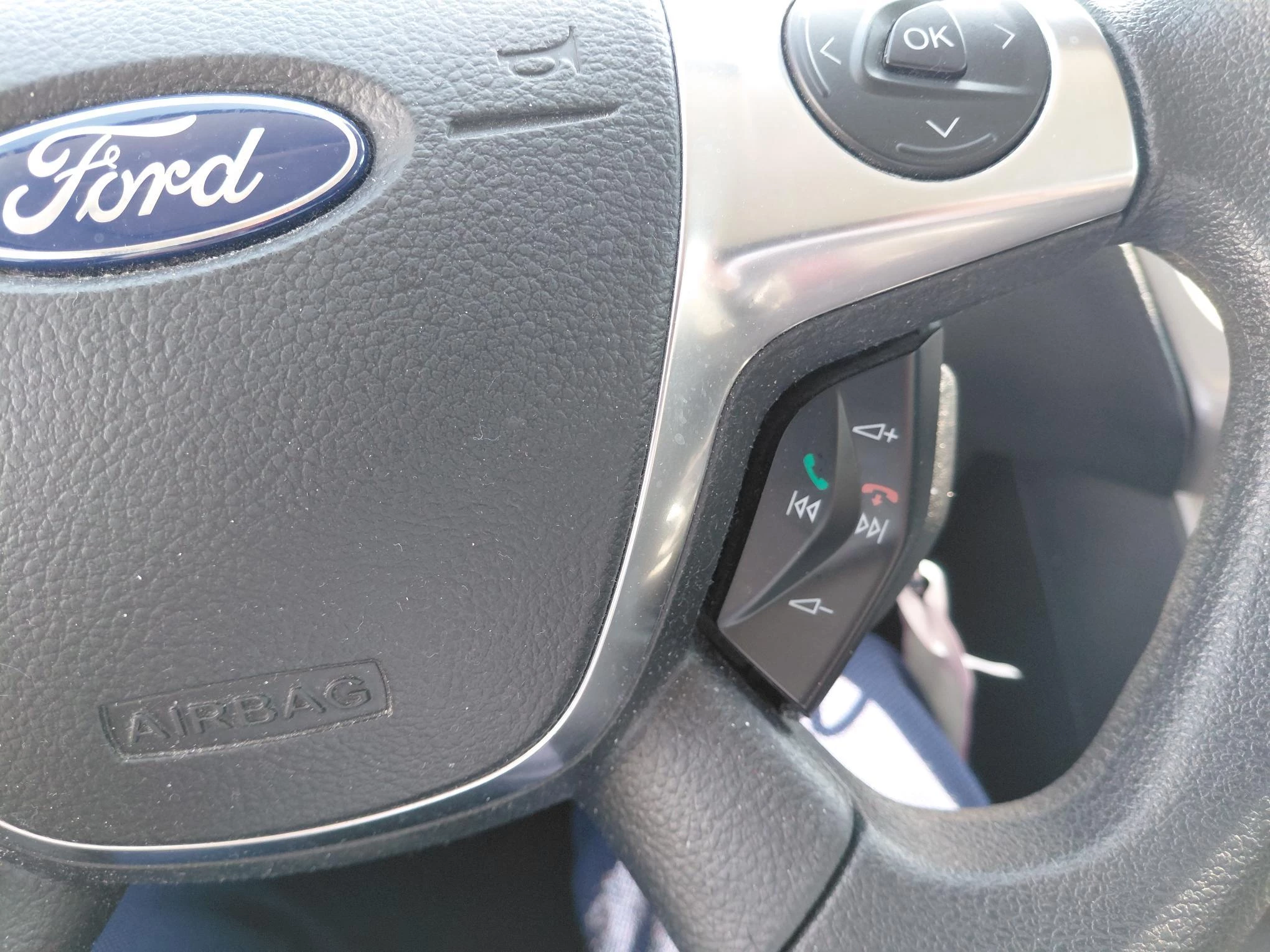 Ford Focus 1.6 Ti-VCT 77kW Titanium