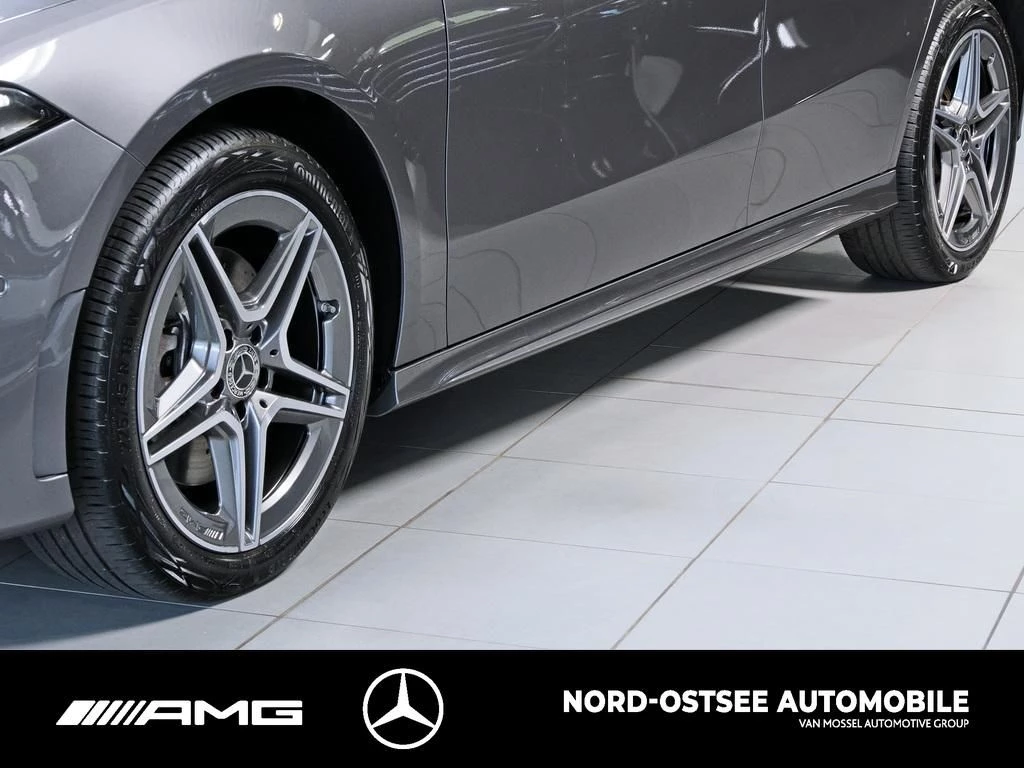Mercedes-Benz A-Klasse 250 e AMG AHK PDC PANO BURMESTER TEMPOMAT AMG Line