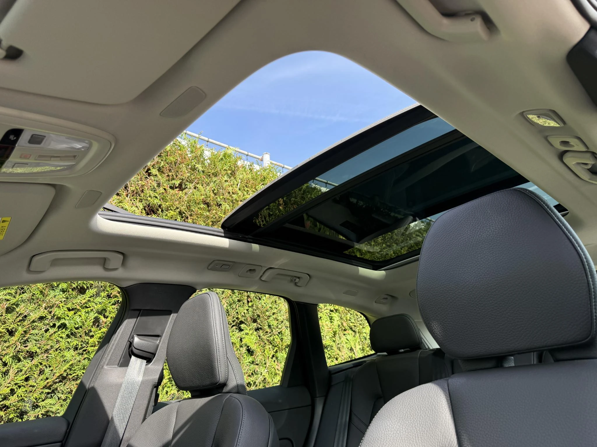 Volvo-XC60-image-2