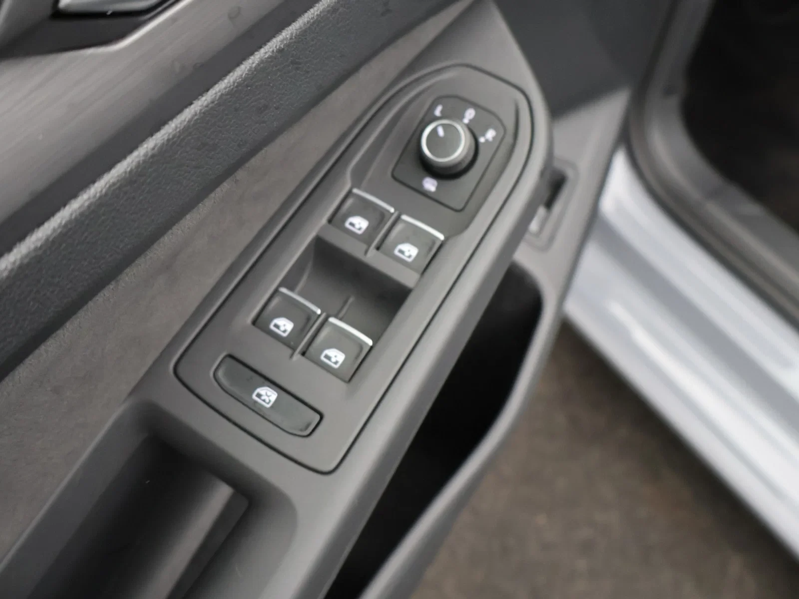 Volkswagen Golf VIII eHybrid (PHEV) Golf Style Business Premium 1.4TSI eHybrid PHEV 204PK *AUTOMAAT*PANODAK*ALCANTARA*CAMERA*PDC*ACC*NAV