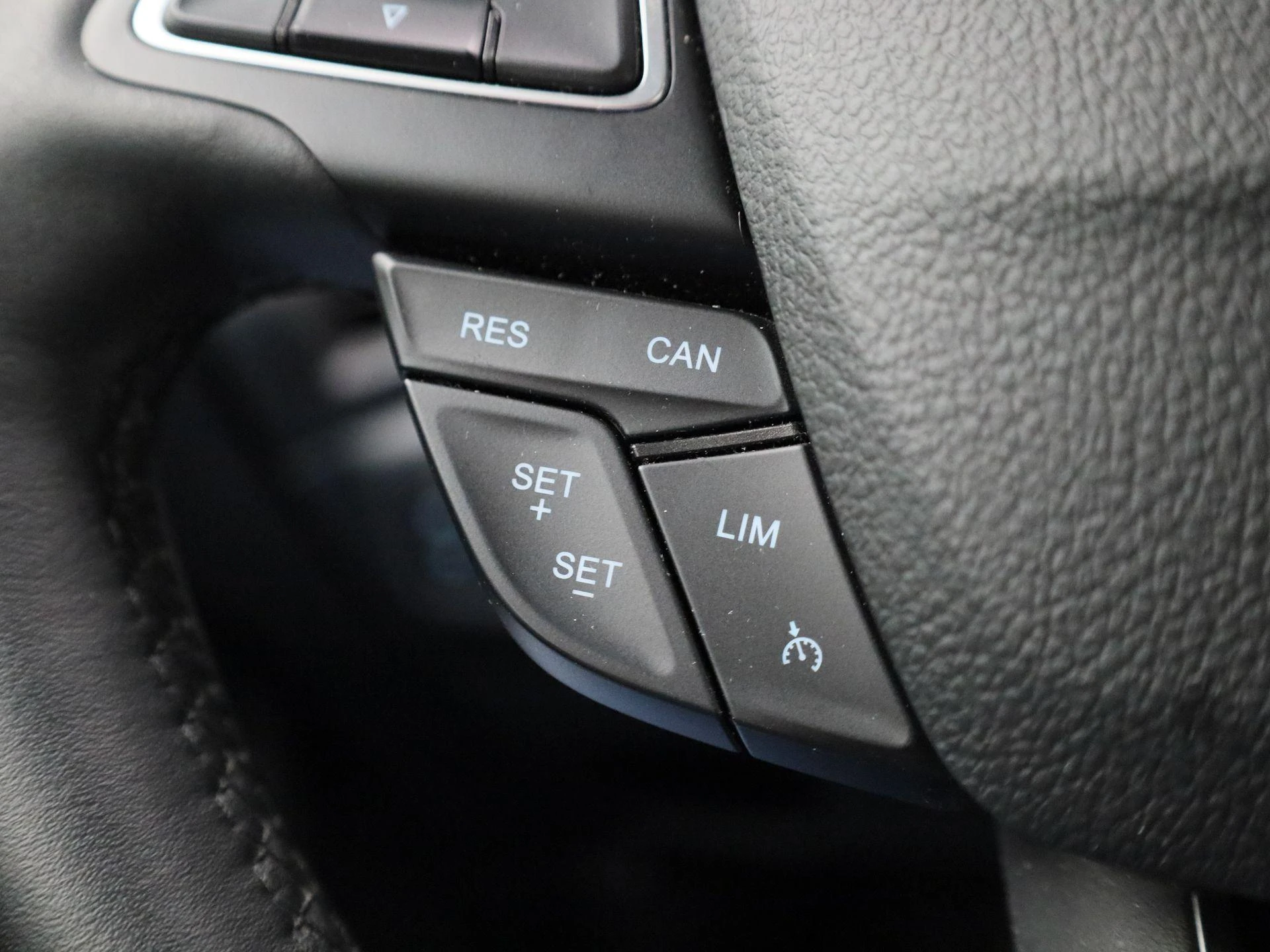 Ford-EcoSport-image-22