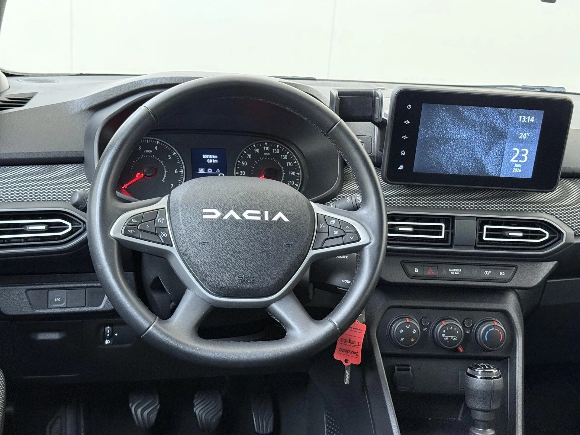 Dacia-Sandero-image-9