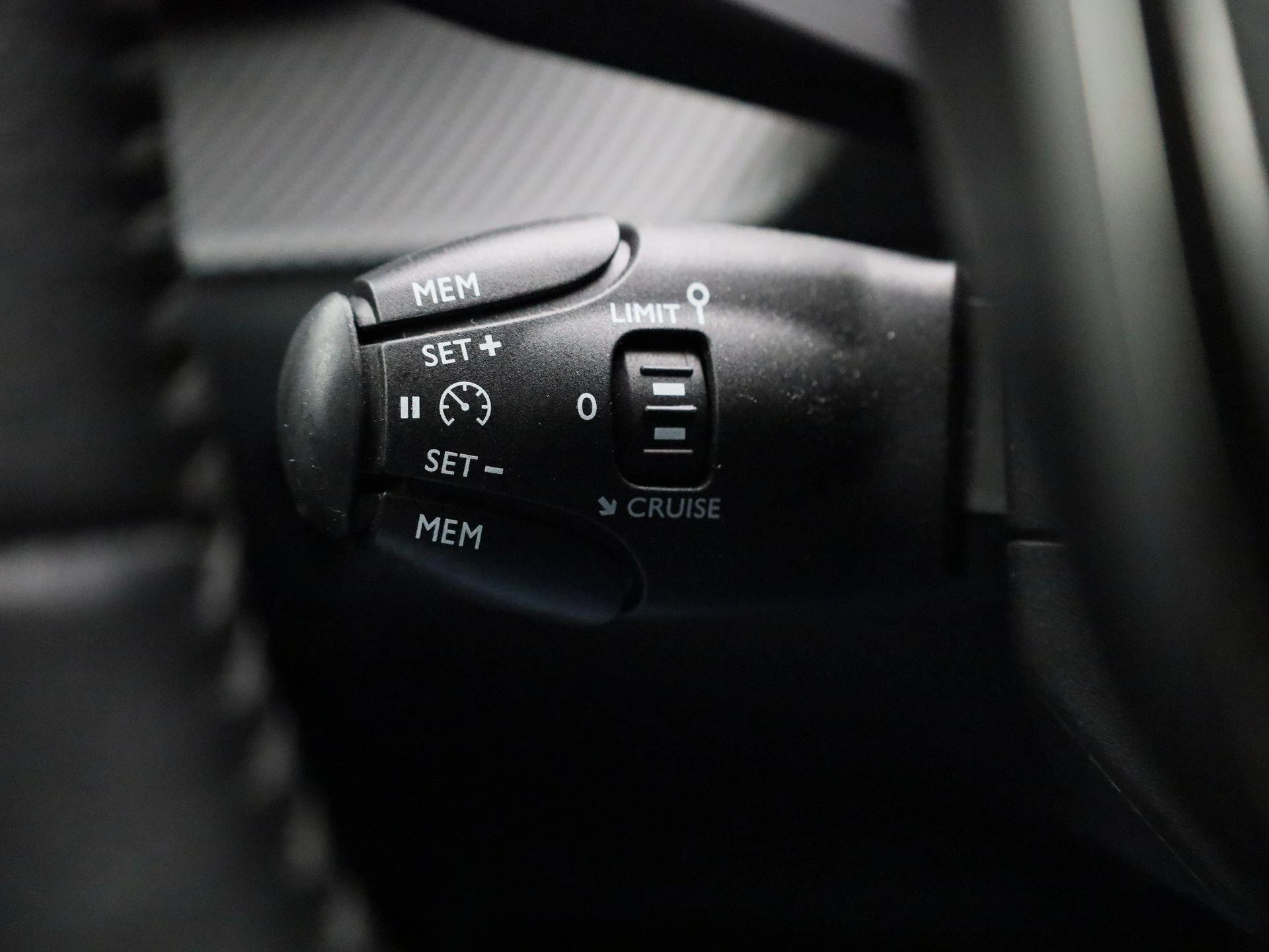 Peugeot 208 1.2 PureTech Active Pack