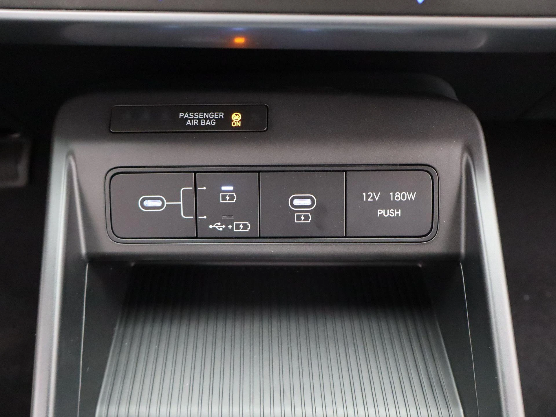 Hyundai-Kona-image-22
