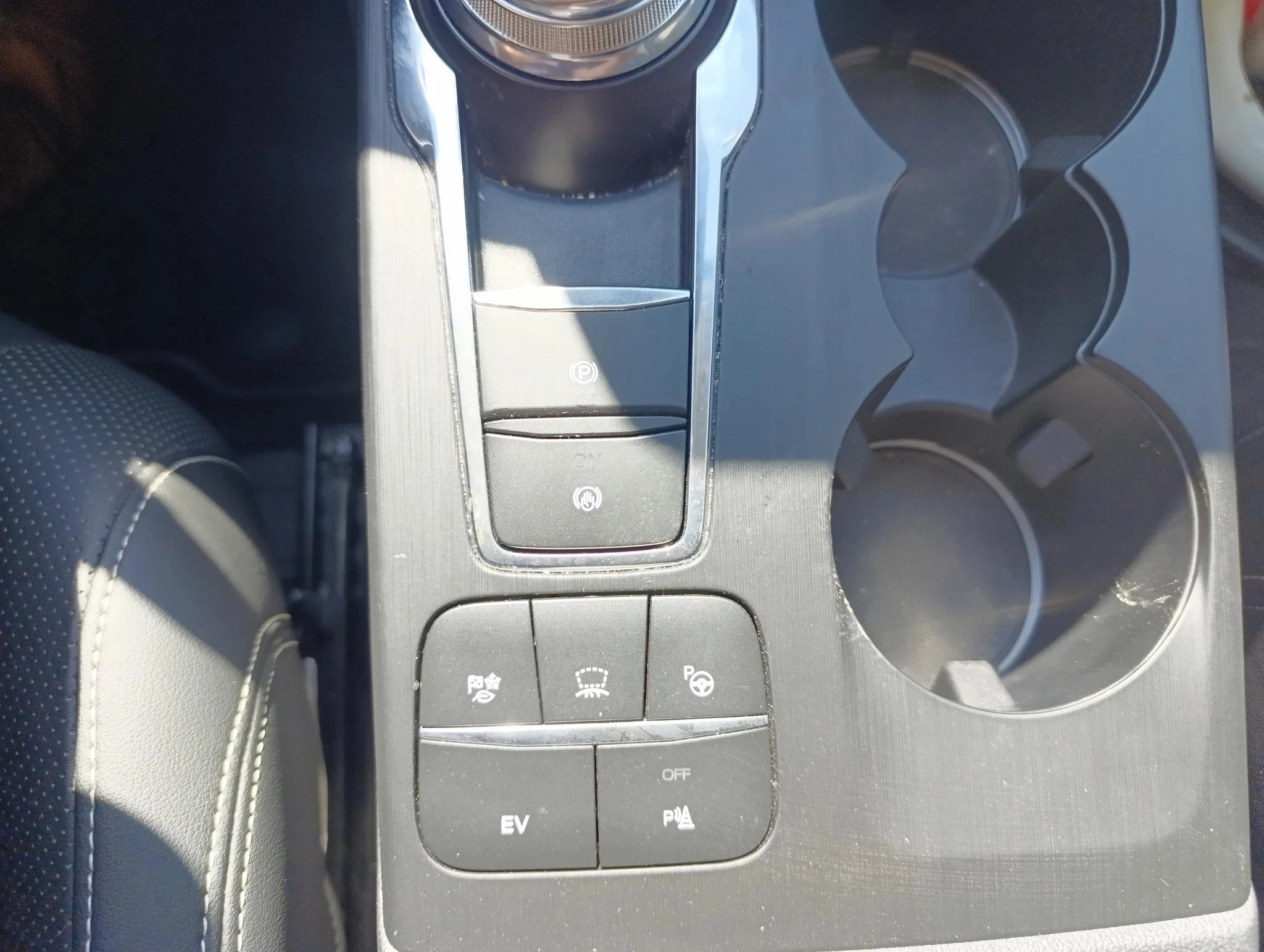 Ford-Kuga-image-27